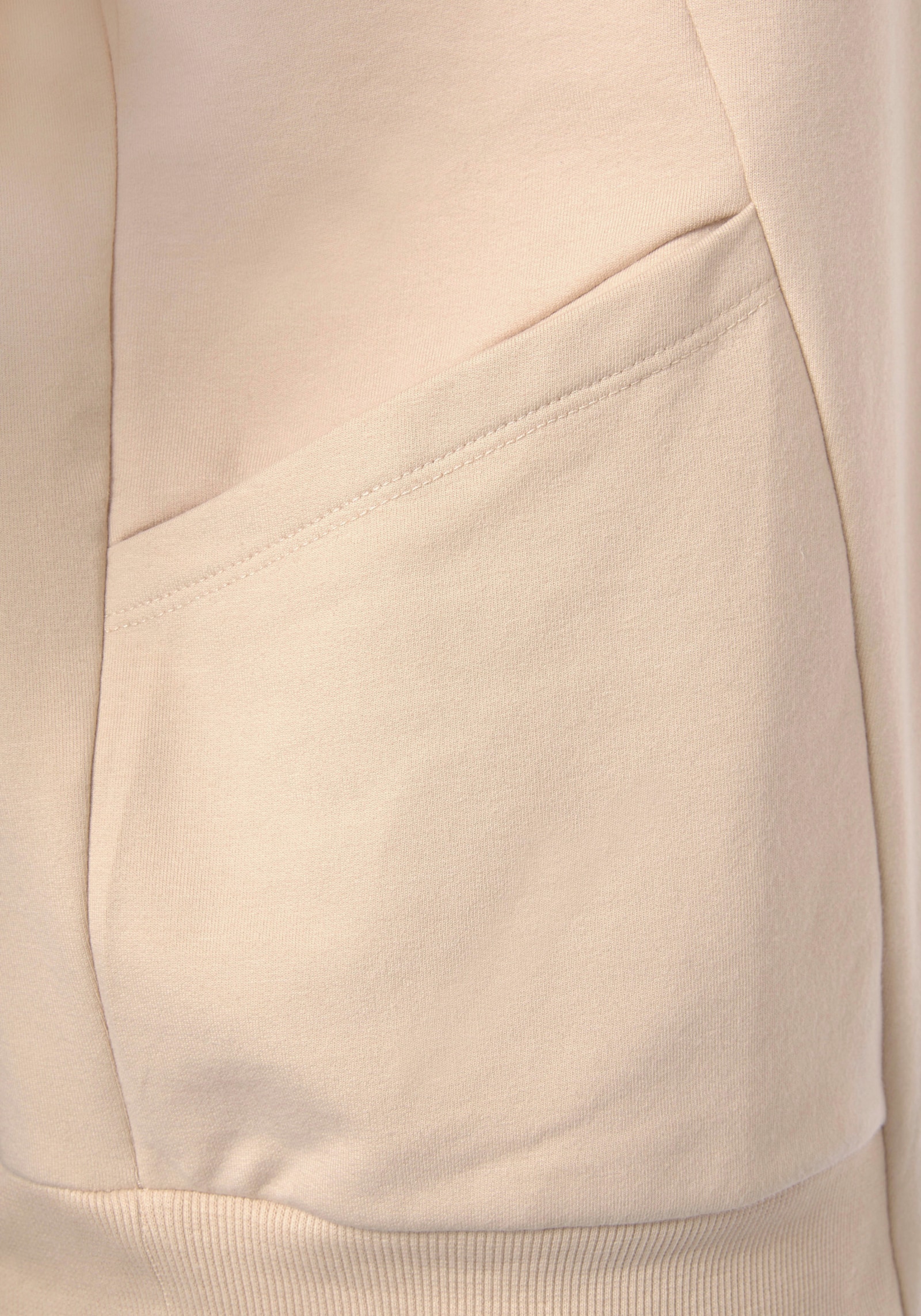 Bench. Loungewear Kapuzensweatjacke - beige