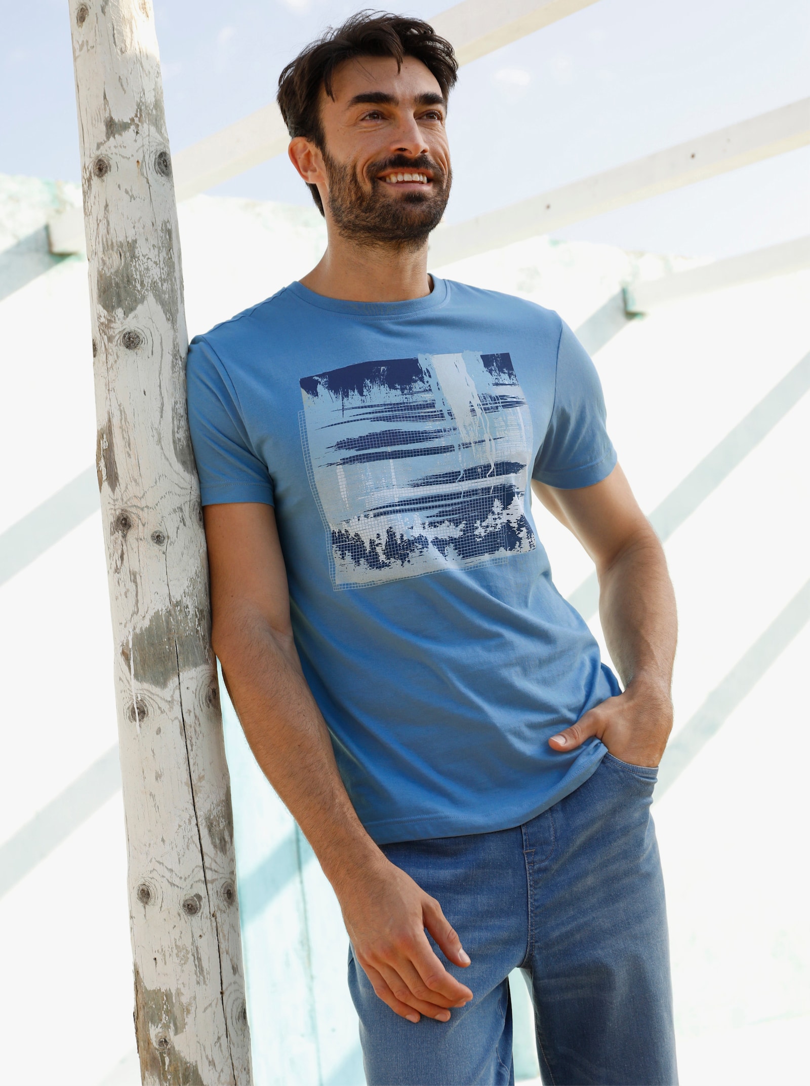 Catamaran T-Shirt mit Front-Print - mittelblau-bedruckt