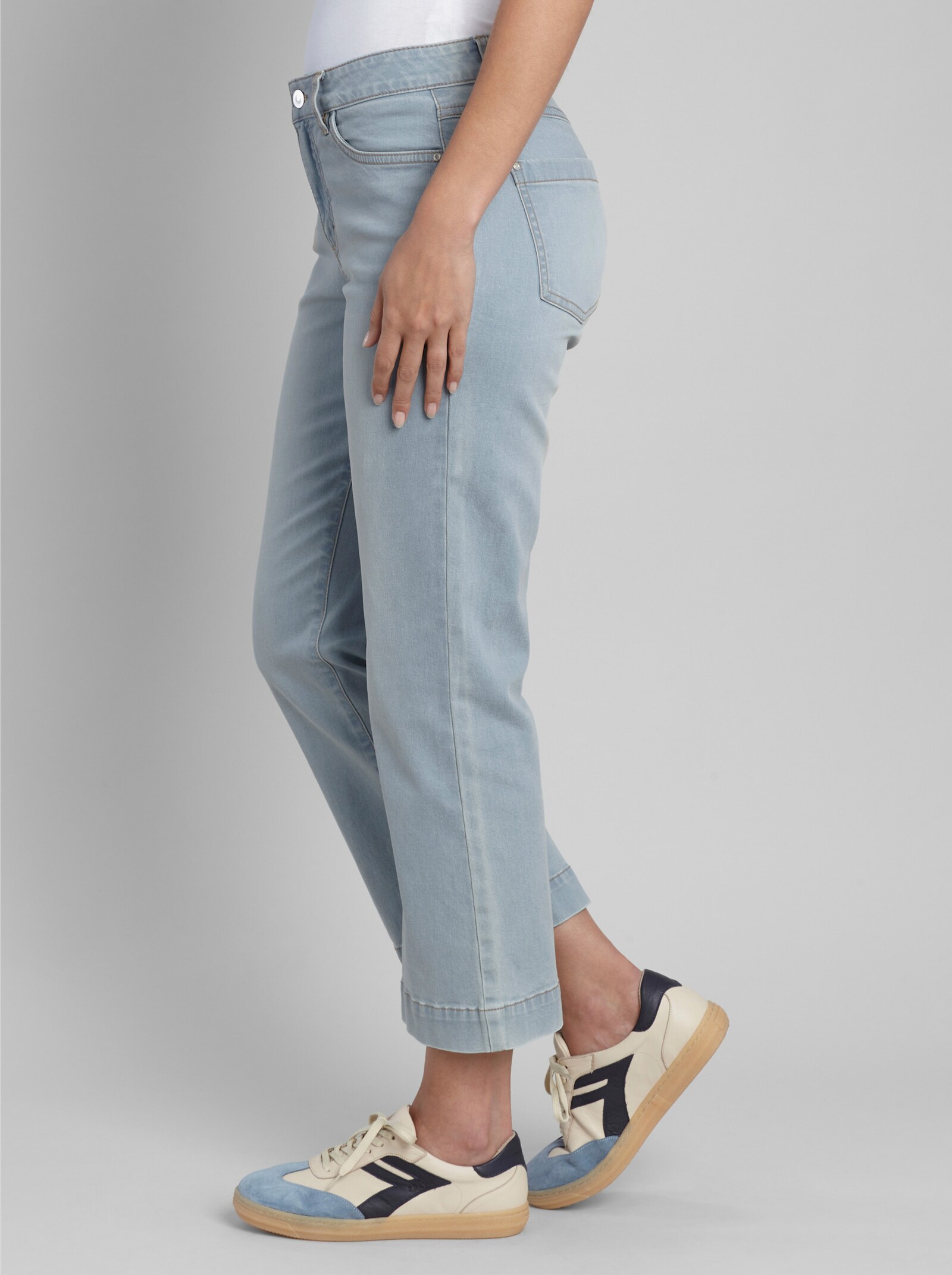 heine 5-Pocket-Jeans mit weitem Bein - blue-bleached