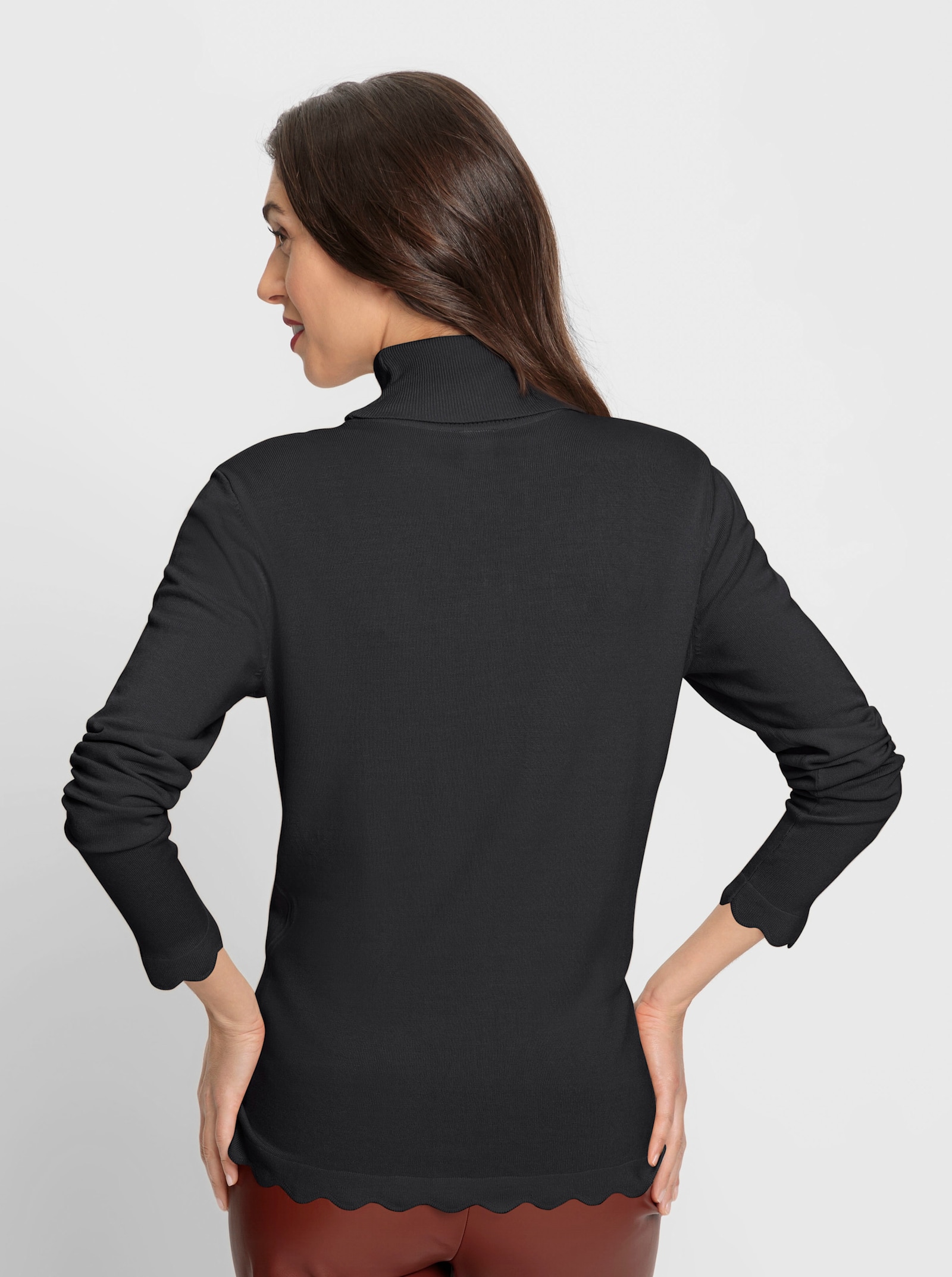 heine Rollkragenpullover mit Wellenkante - schwarz