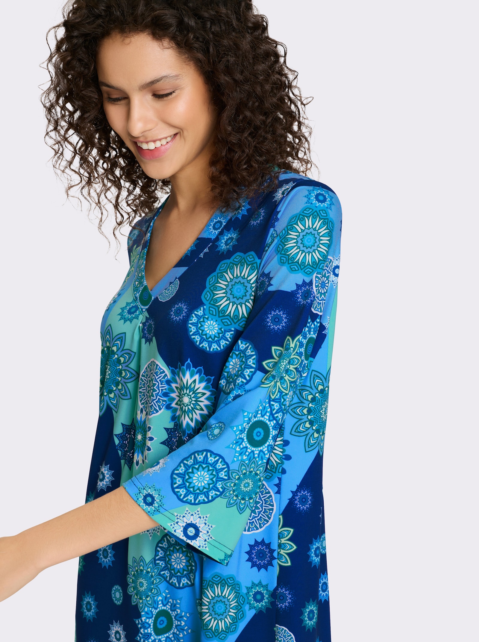 heine Jerseykleid mit Blumenprint - royalblau-grün-bedruckt