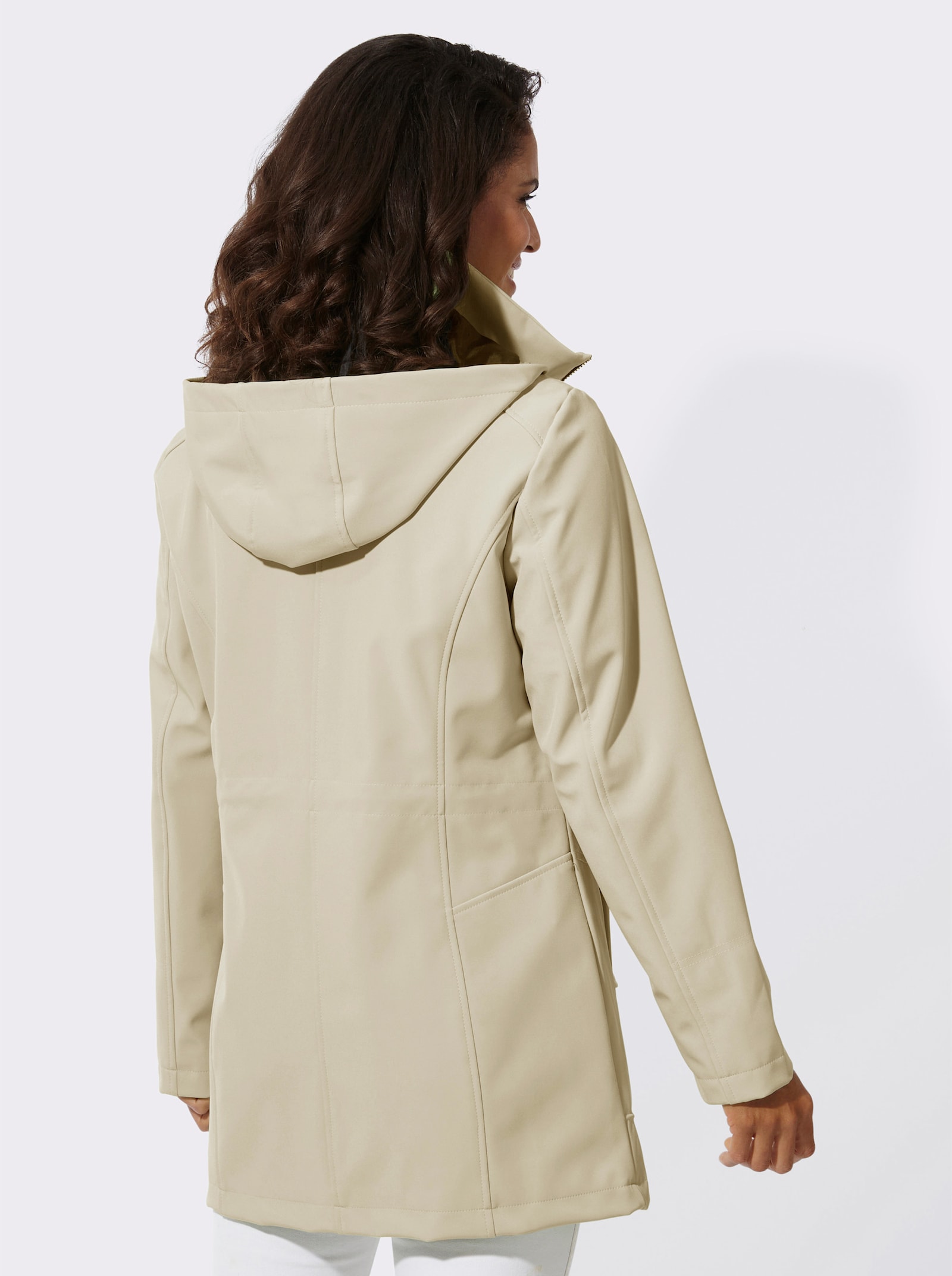 Softshelljacke mit Weitenregulierung - sand