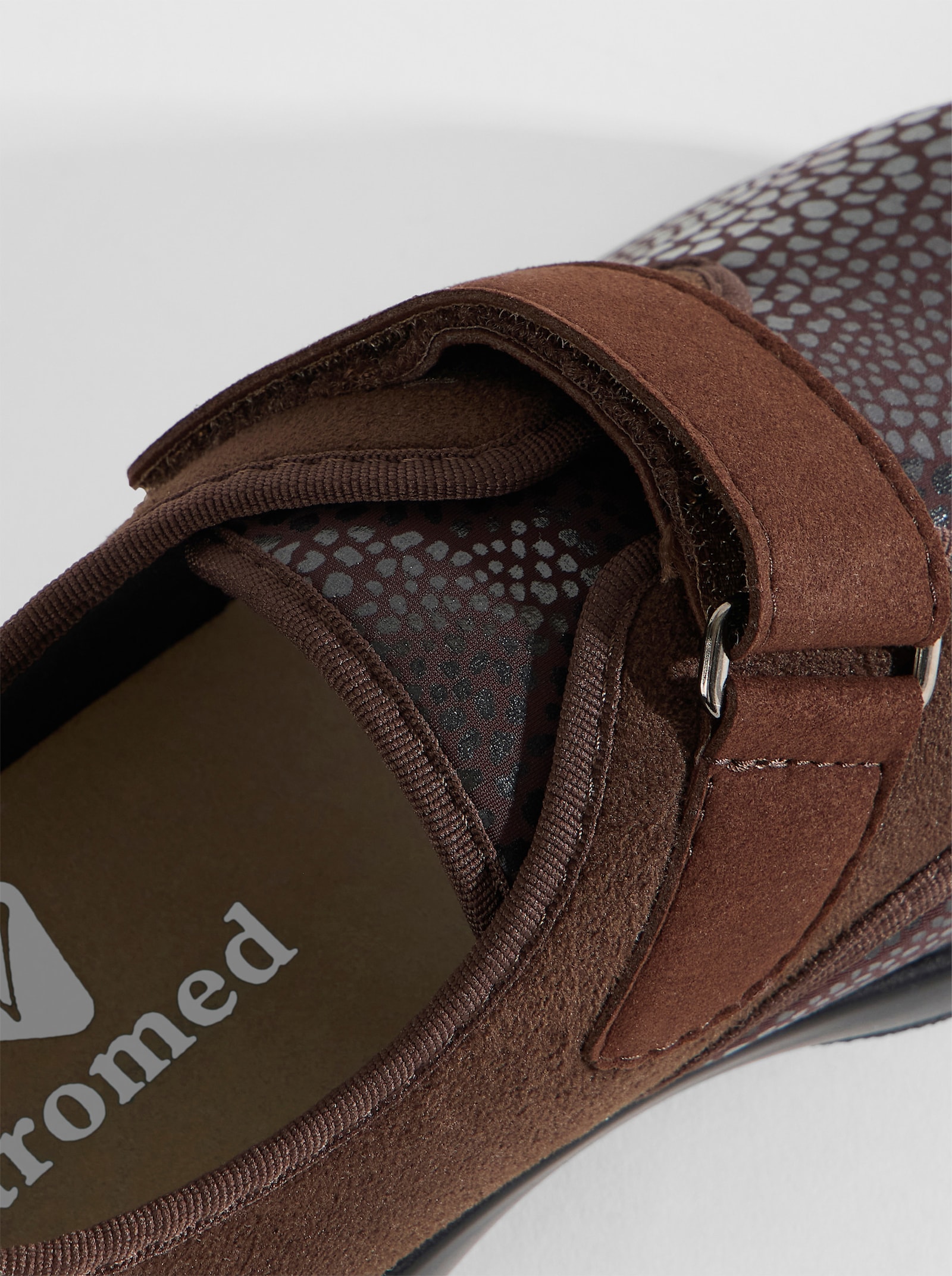 Varomed Klettschuh in Spezialweite L - mokka