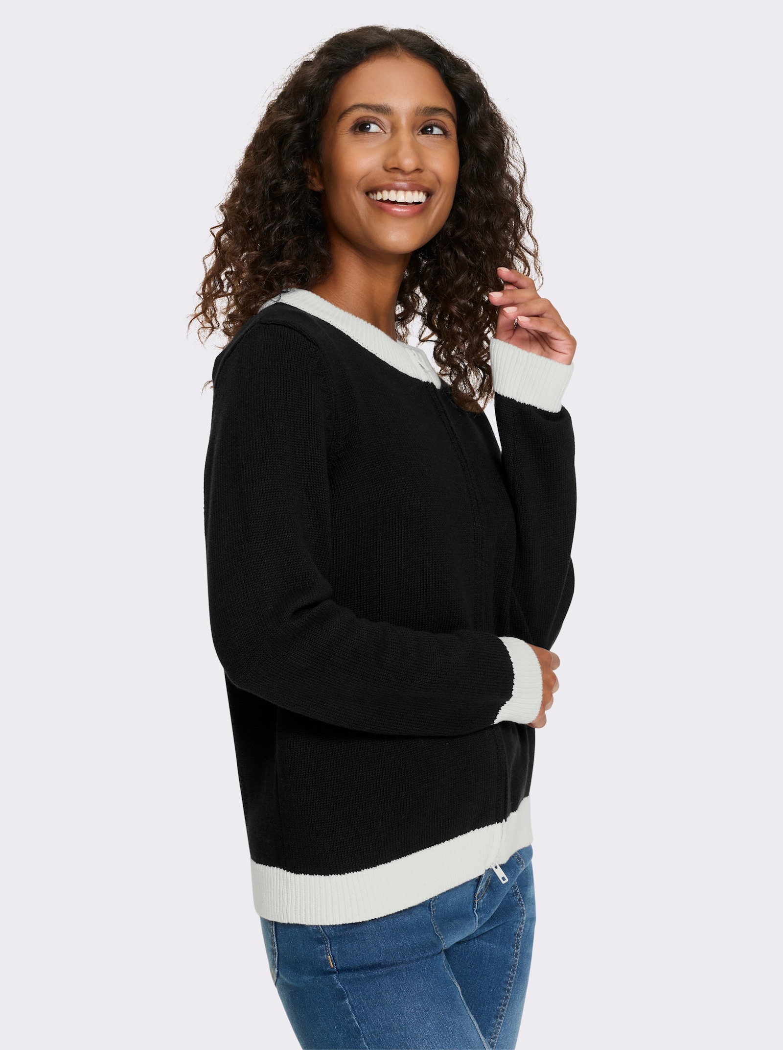 heine Strickjacke mit Blockstreifen - schwarz-ecru