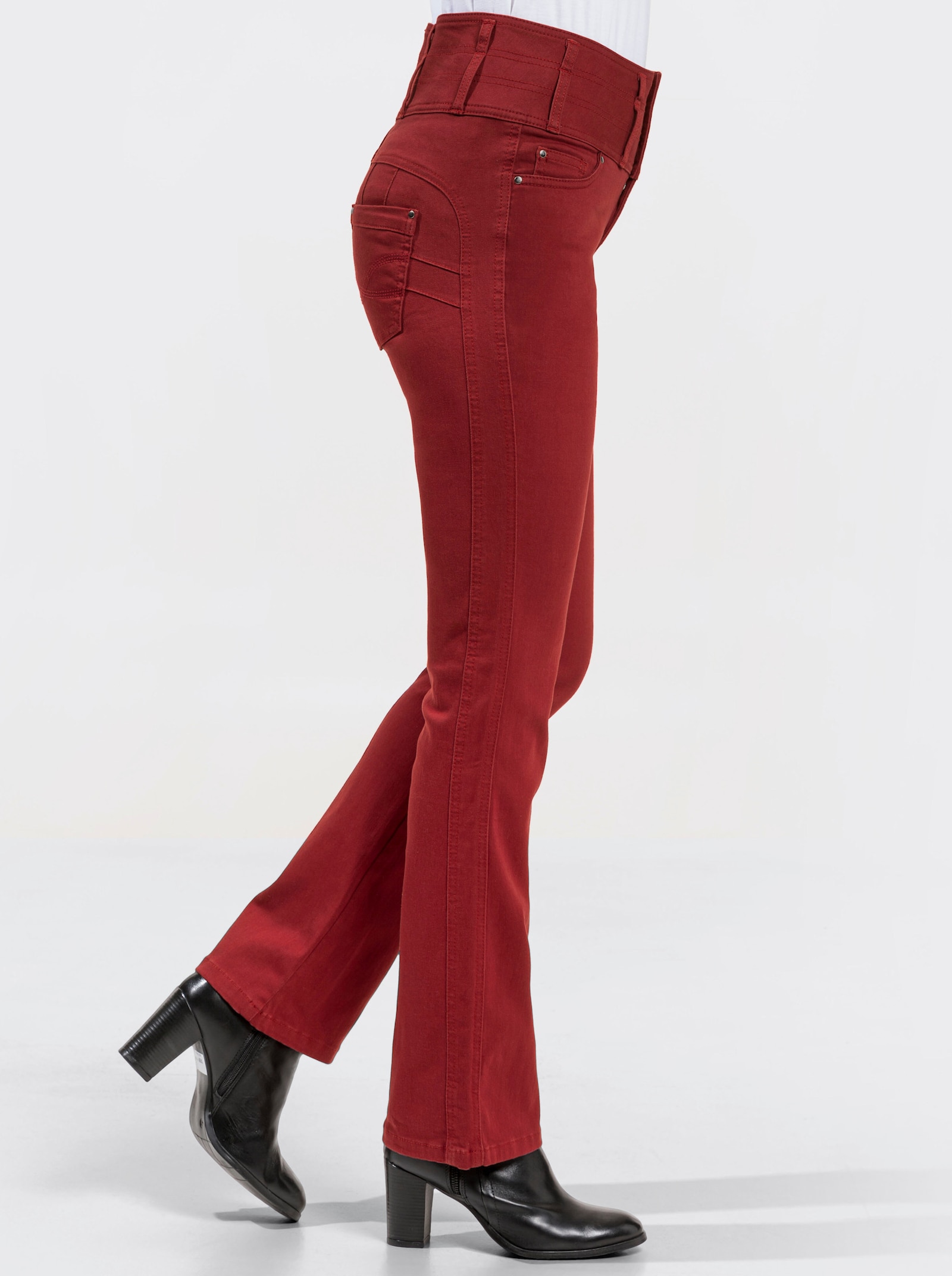 5-Pocket-Jeans mit dezent ausgestelltem Bein - dunkelrot