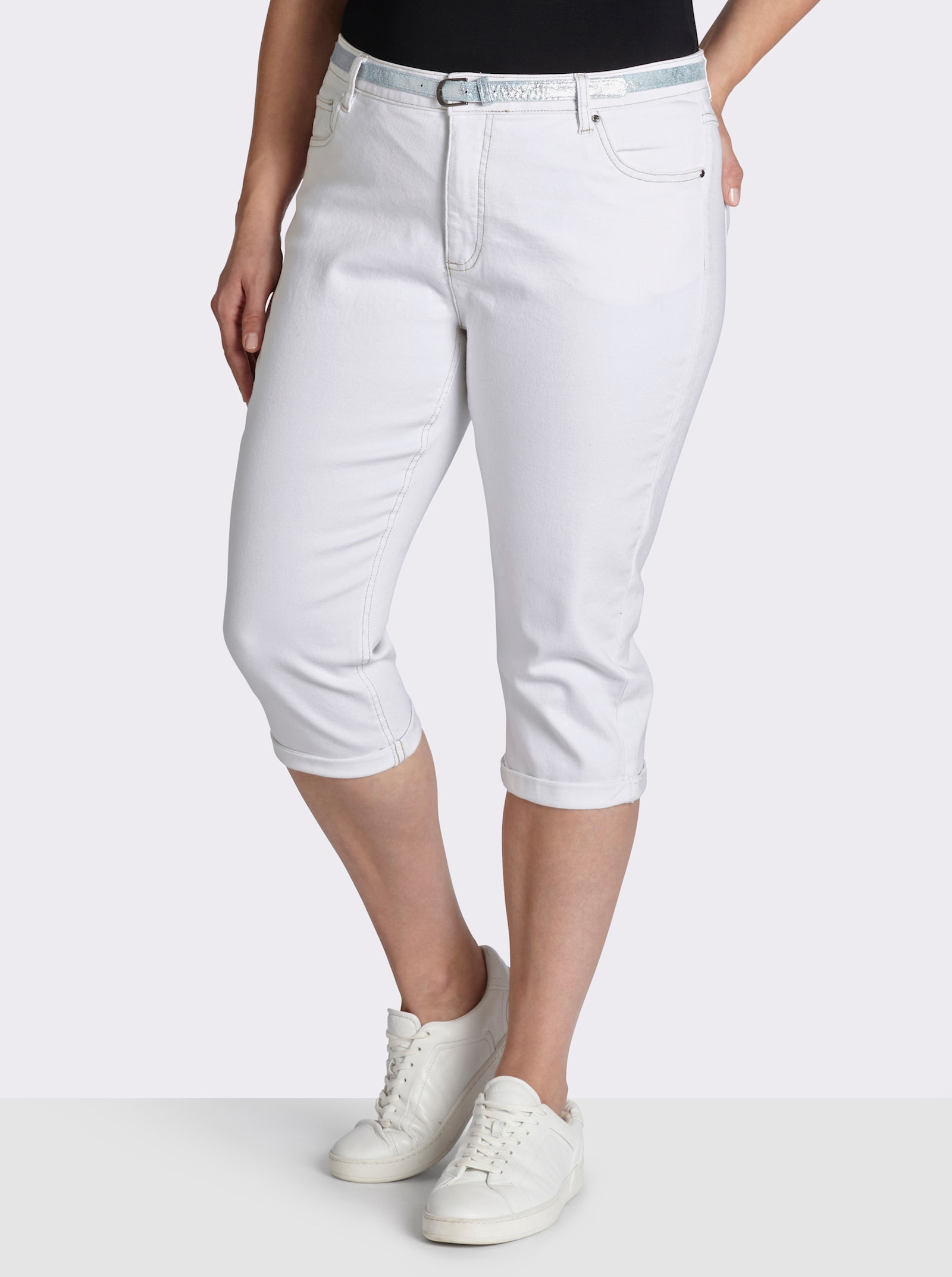 Caprijeans inklusive Gürtel - weiß