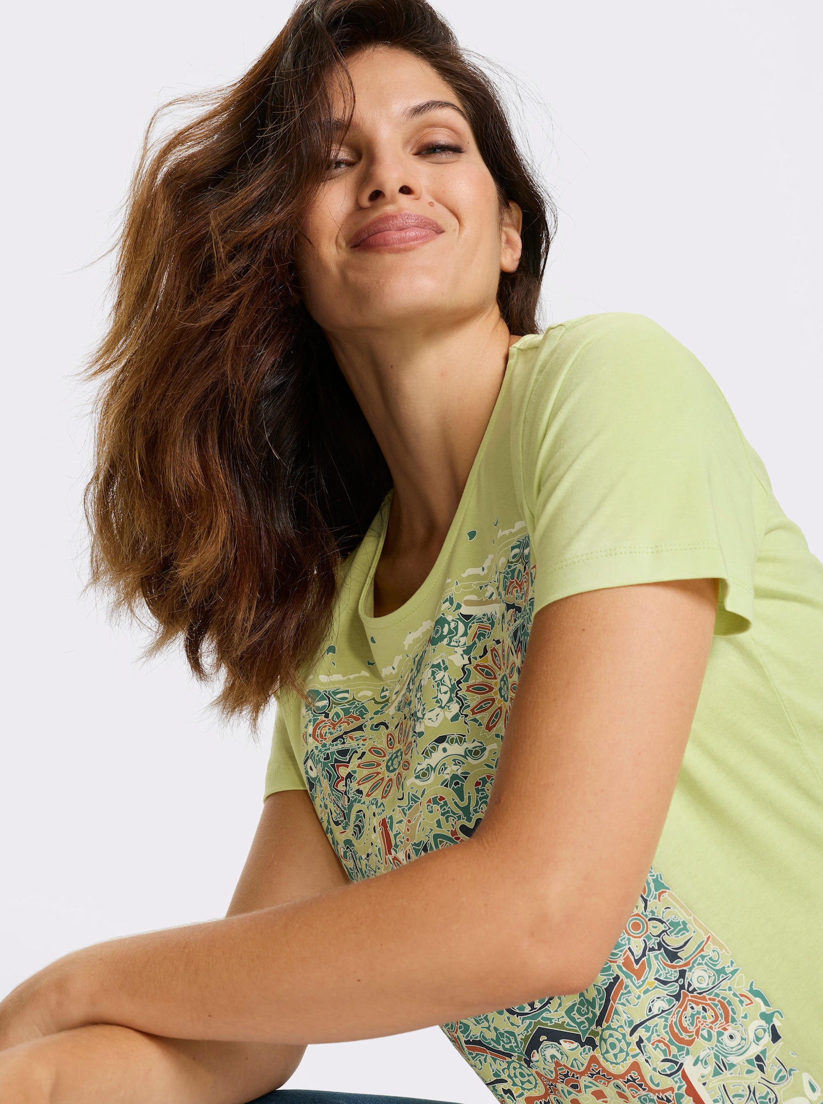 Shirt met korte mouwen en print in mandalastijl - pistache/jeansblauw bedrukt