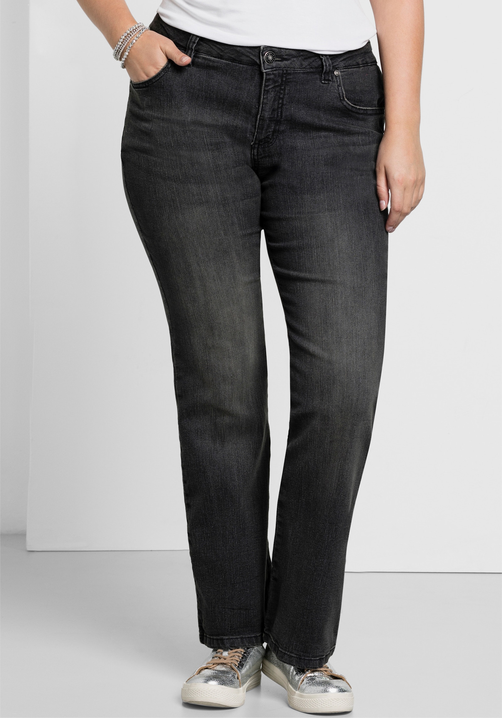 sheego Bootcut-Jeans mit Used-Effekten - black denim