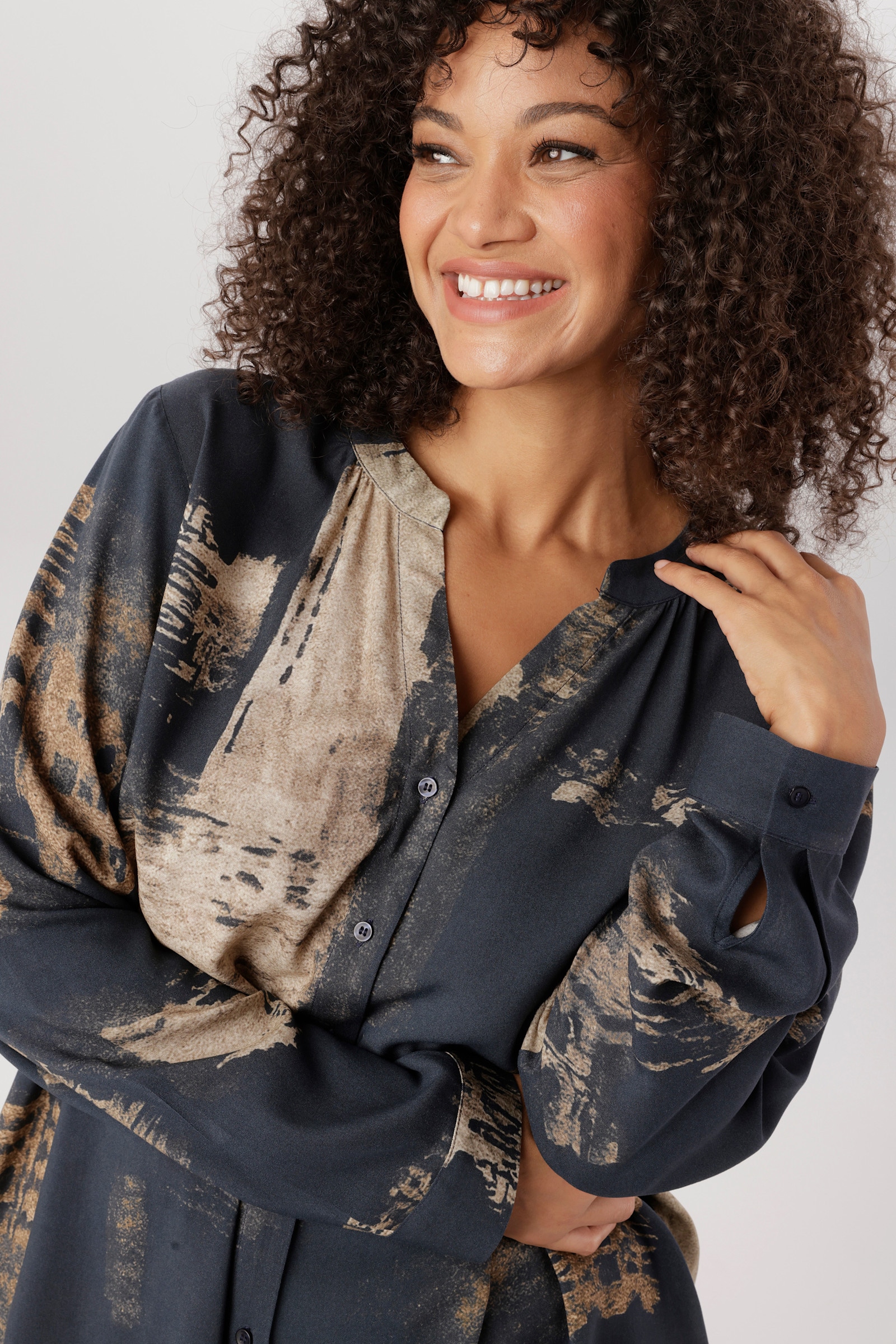 Aniston PLUS Longbluse - grau-bedruckt
