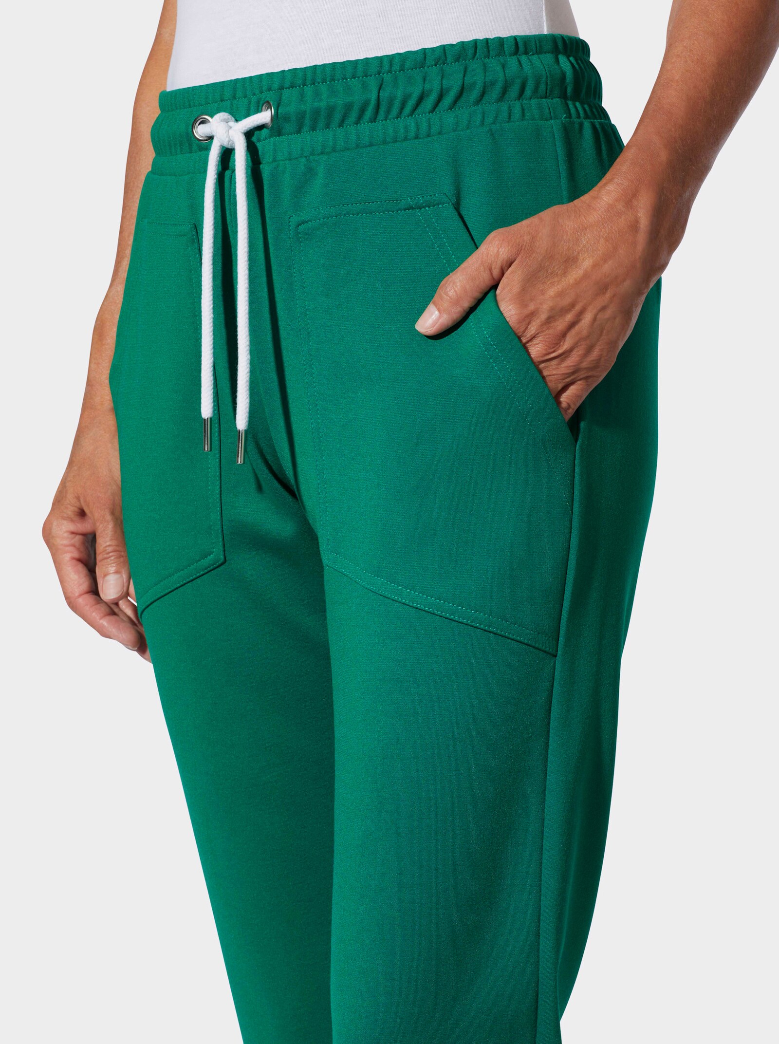 Jogg Pants mit Rundum-Dehnbund - grün