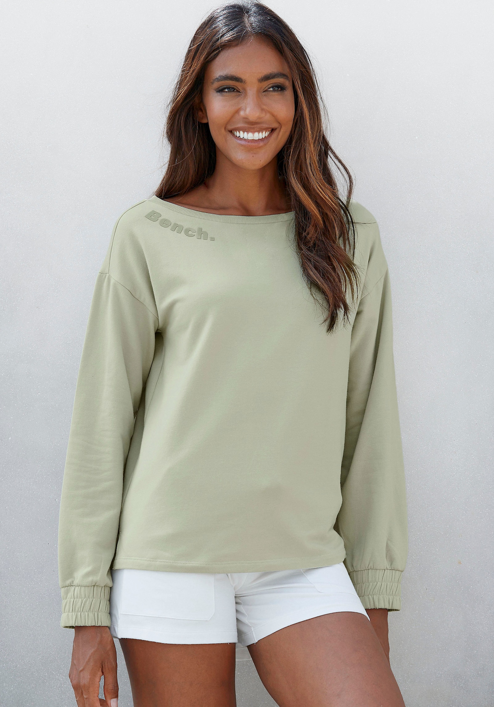 Bench. Loungewear Sweatshirt - pistazie