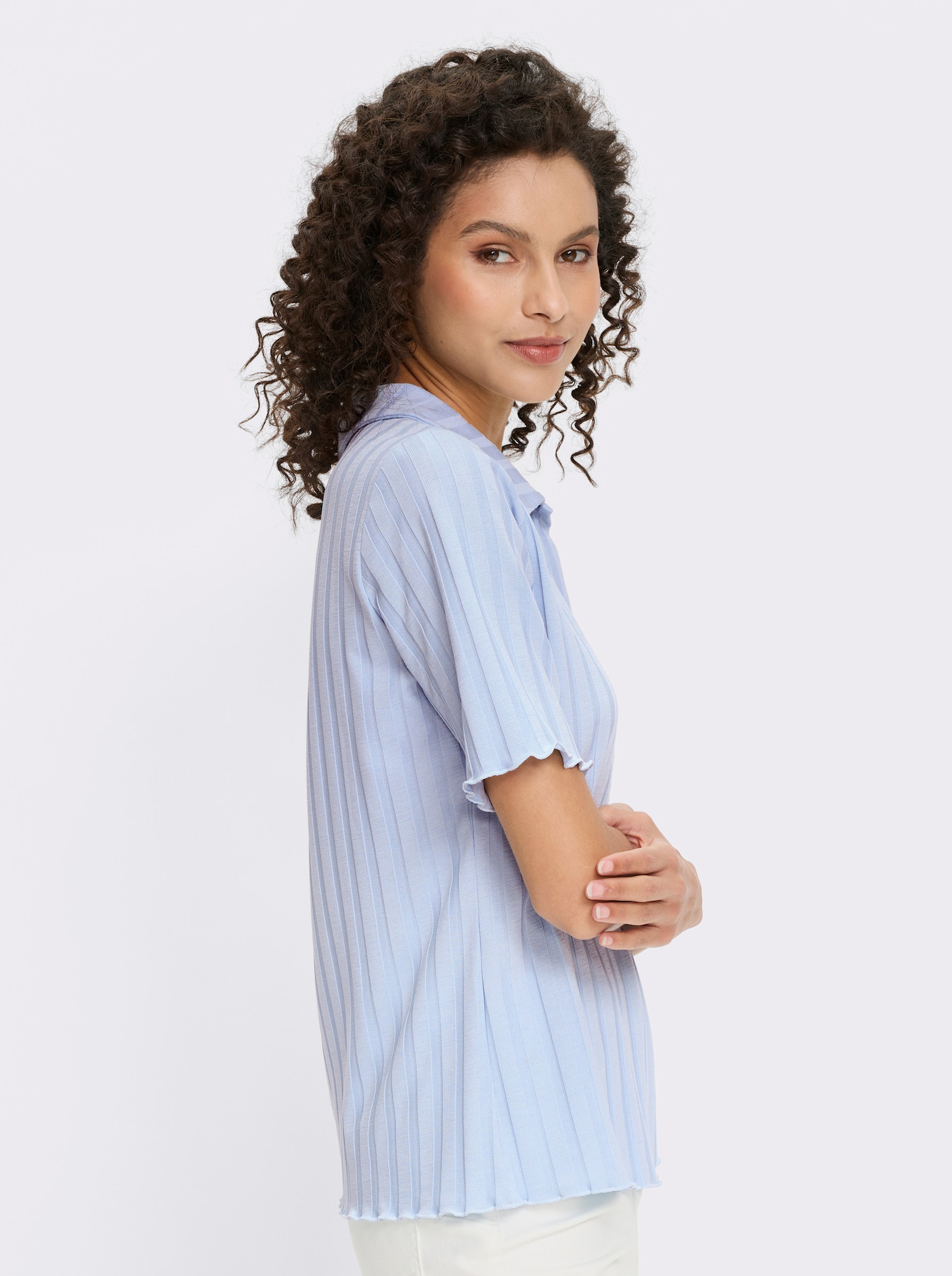 heine Kurzarmshirt mit Wellenkanten - hellblau