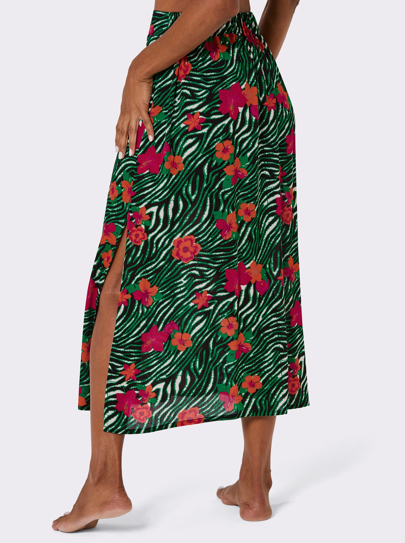 feel good Bade-Rock mit Dehnbund und Seitenschlitz - schwarz-apfel-bedruckt