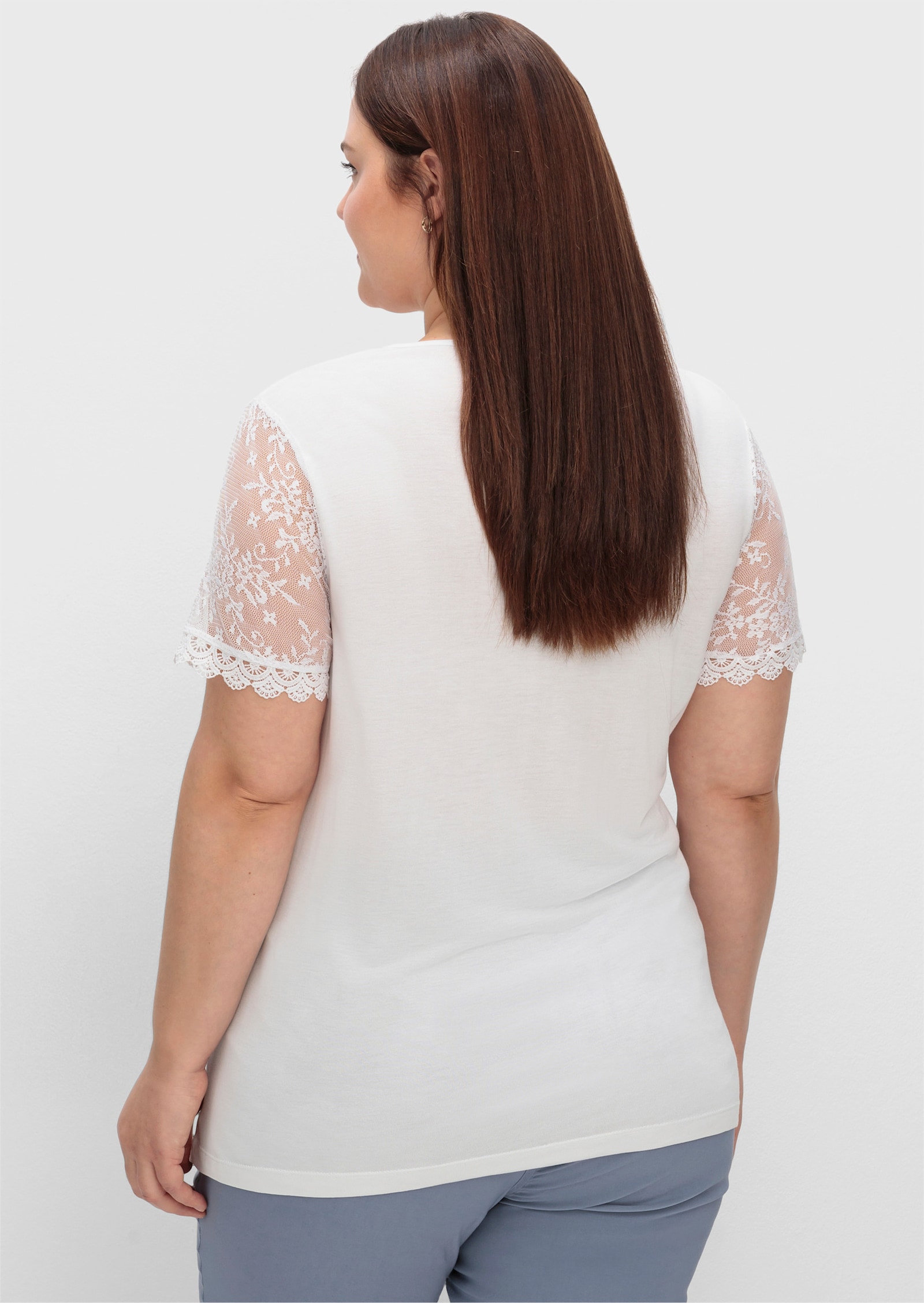 Spitzenshirt aus reiner Viskose - weiß