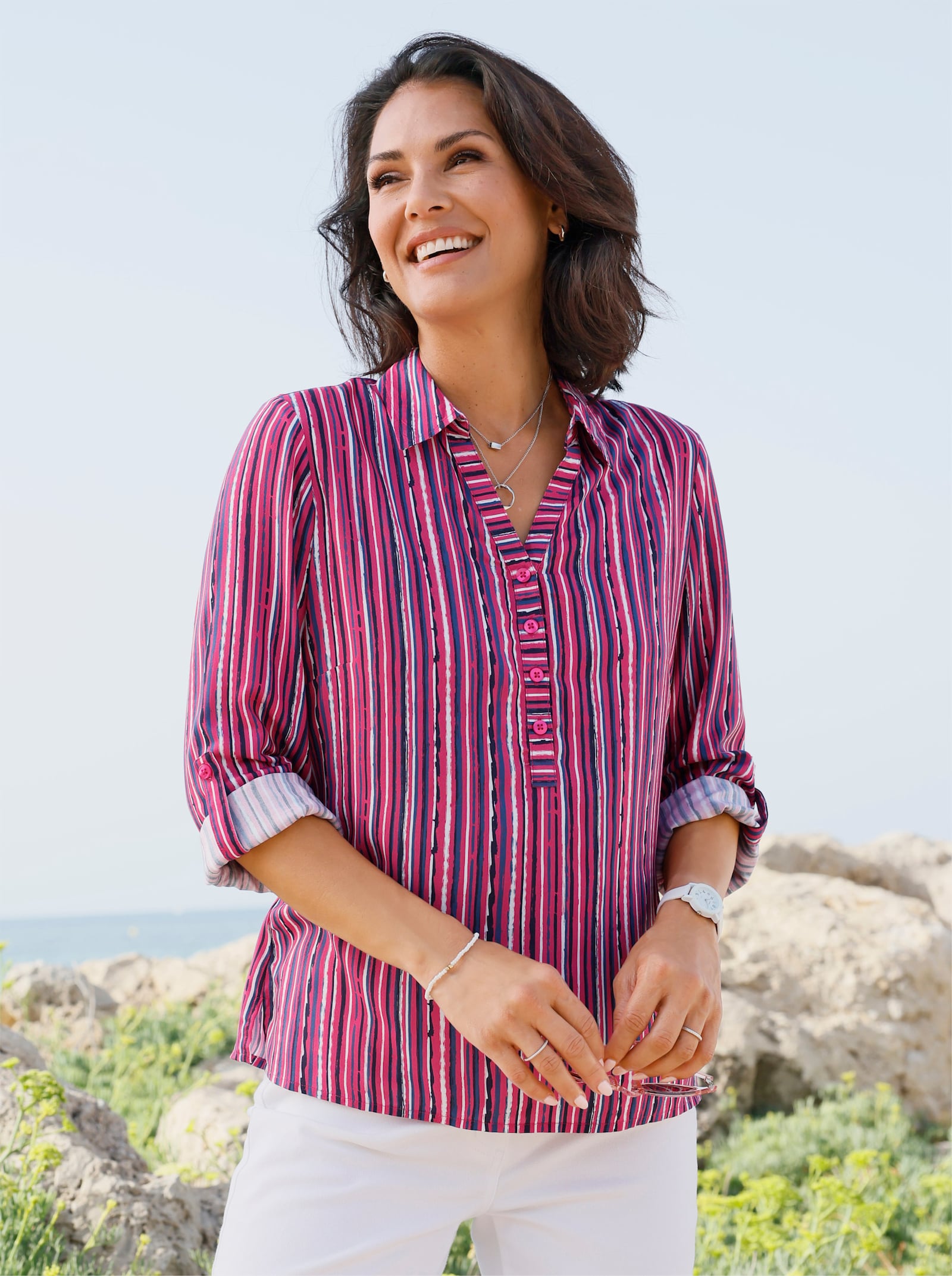 Gestreifte Bluse mit Krempelärmeln - fuchsia-ecru-gestreift