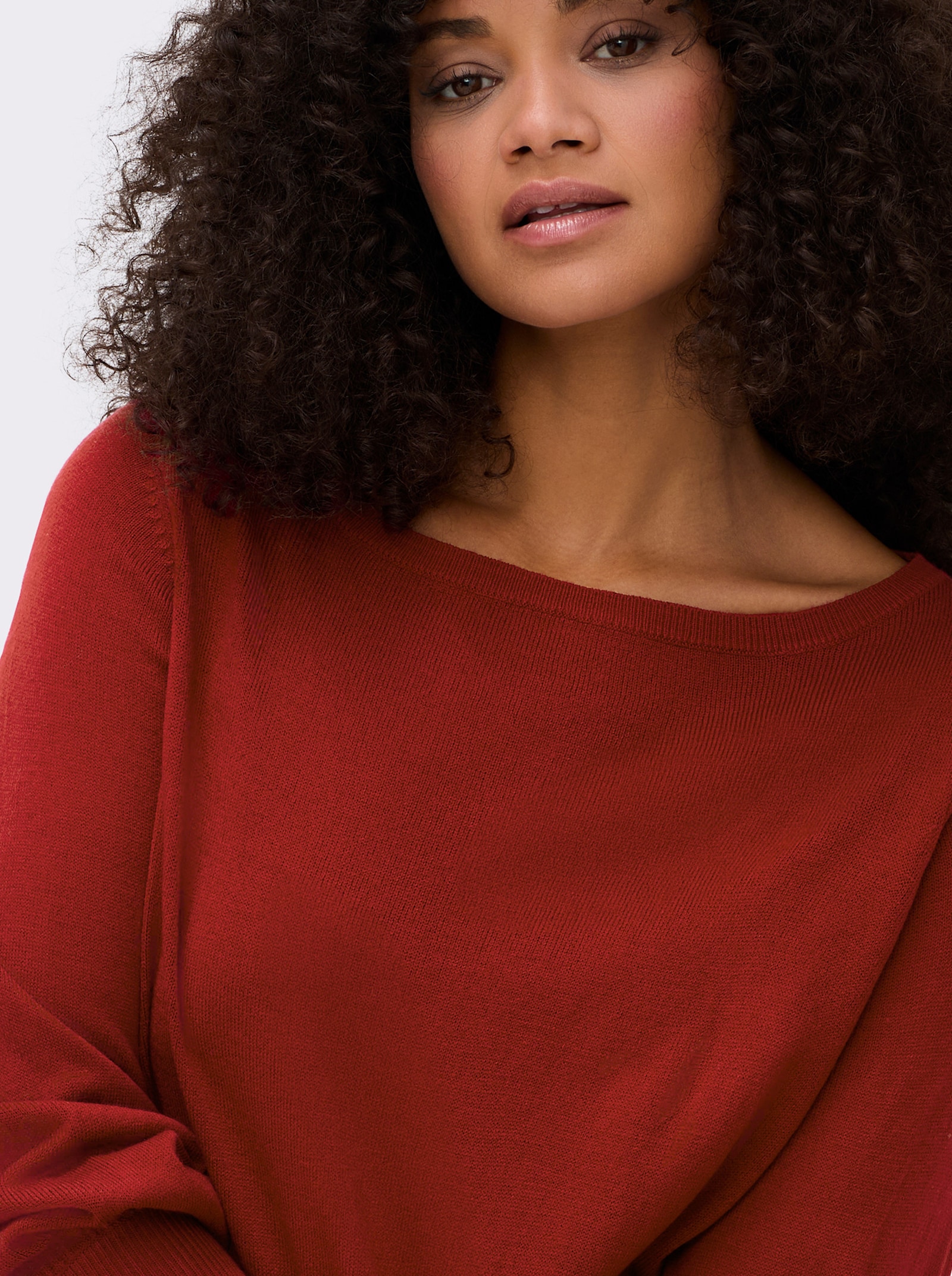sheego Pullover met boothals - kers