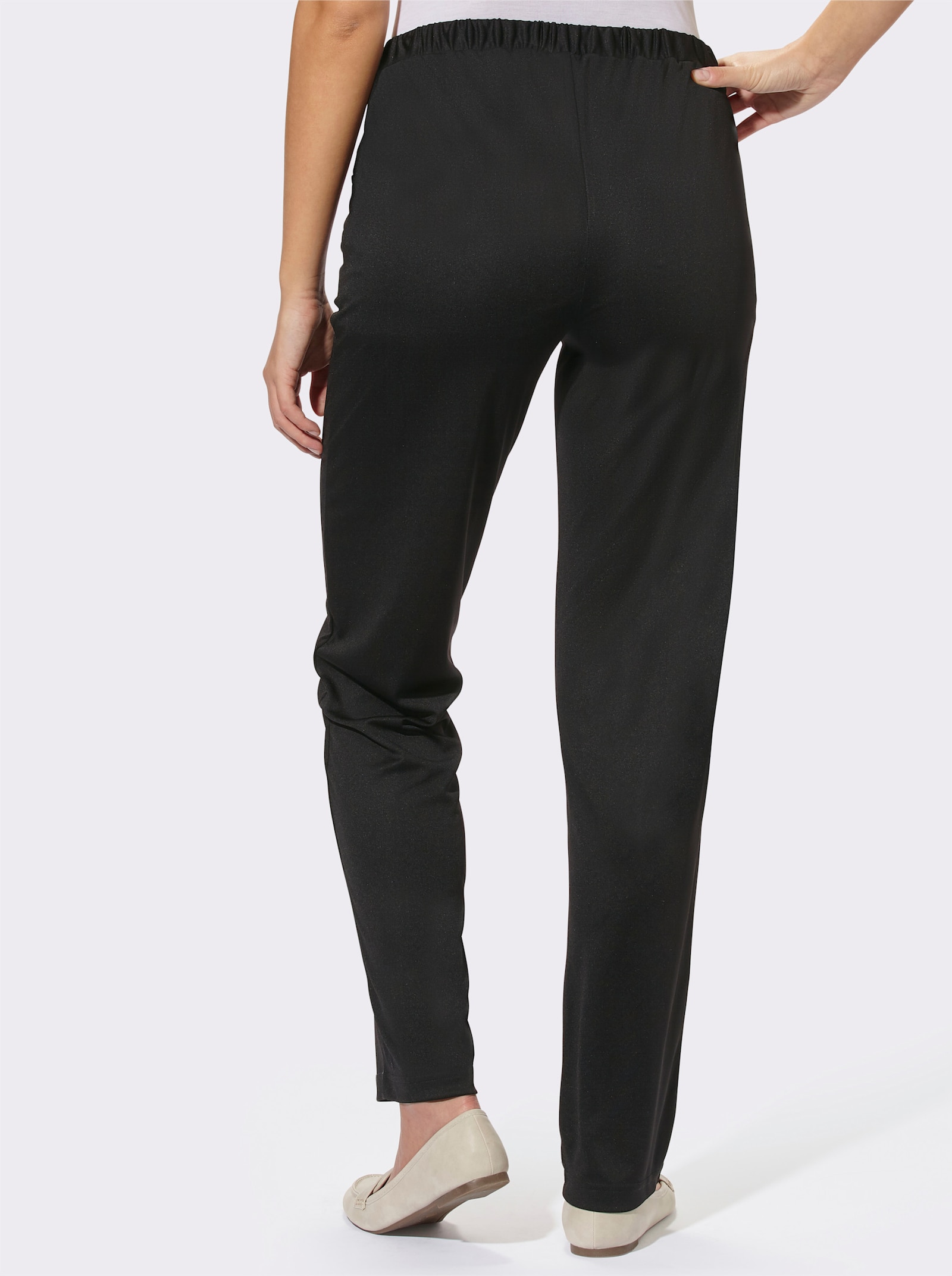 Jerseyhose mit seitlichen Taschen - schwarz