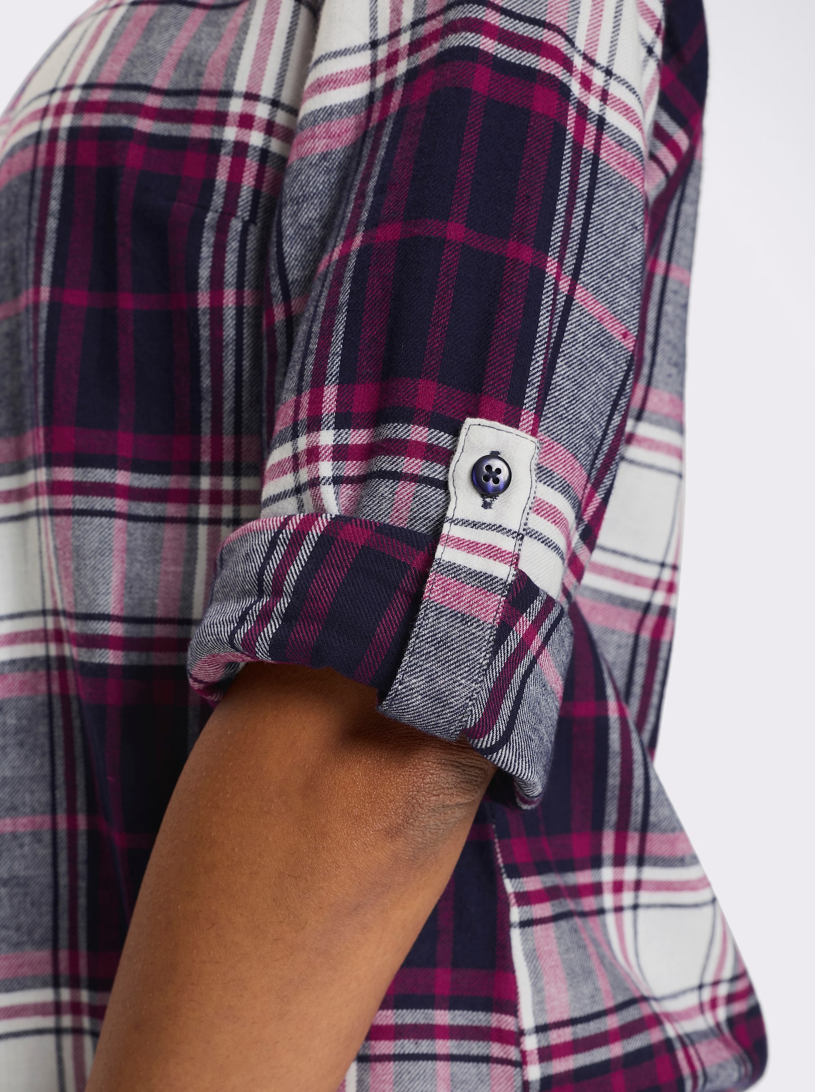 Flanellbluse mit krempelbaren Ärmeln - marine-ecru-kariert