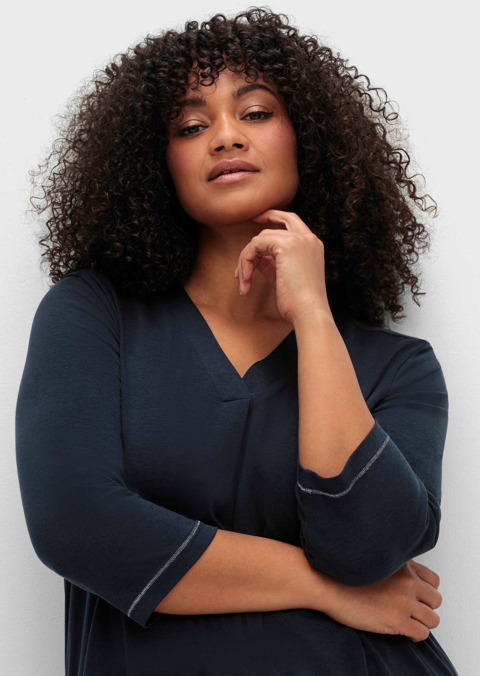 sheego Shirt met 3/4-mouwen in lichte A-lijn - diepblauw