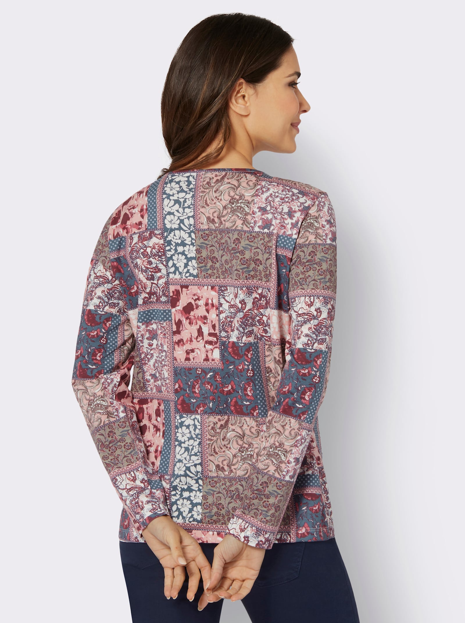 Topp med patchworkmönster - hortensia-rökblå-med tryck