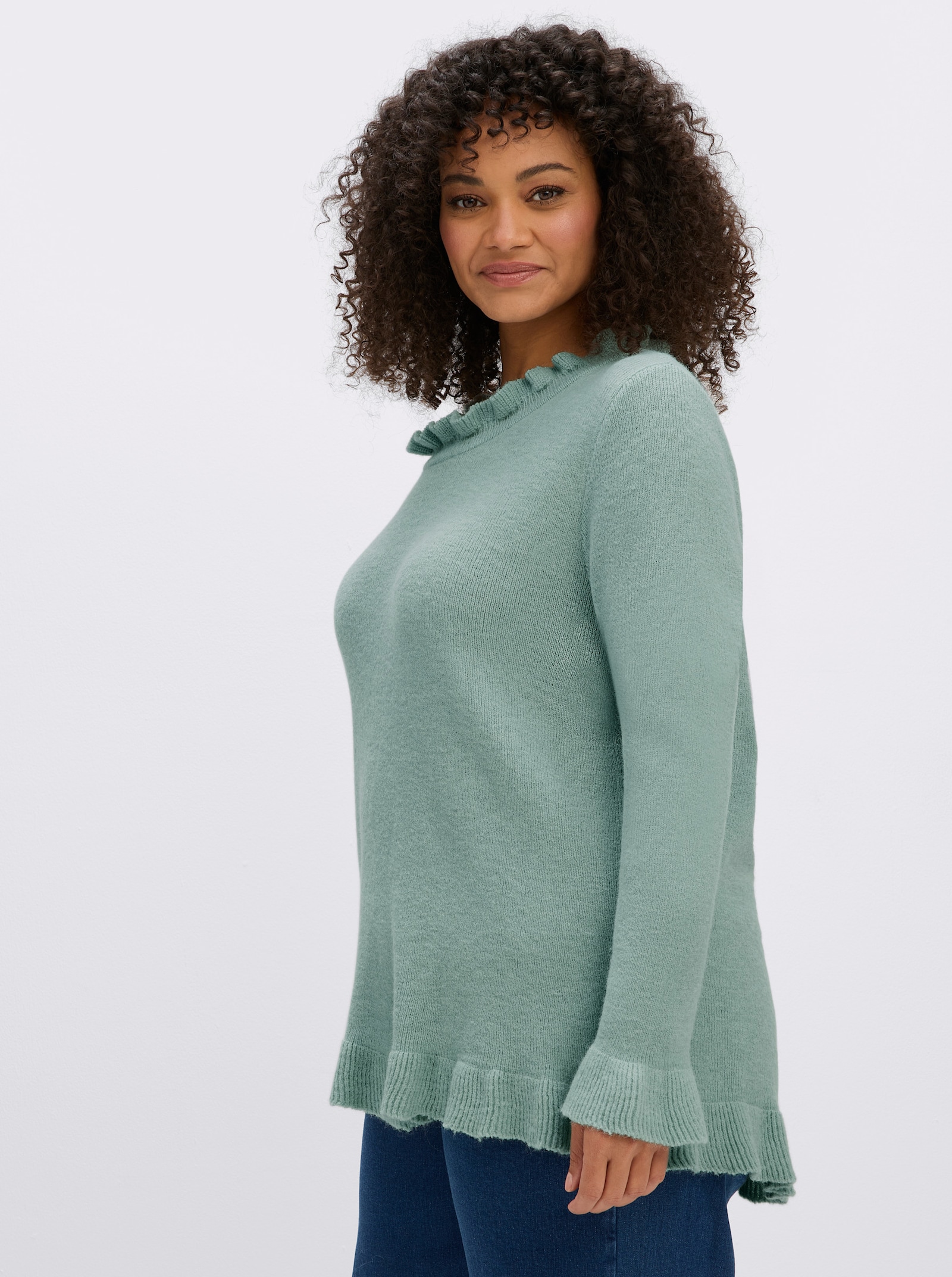 sheego Strickpullover mit gerüschten Abschlüssen - kalkmint
