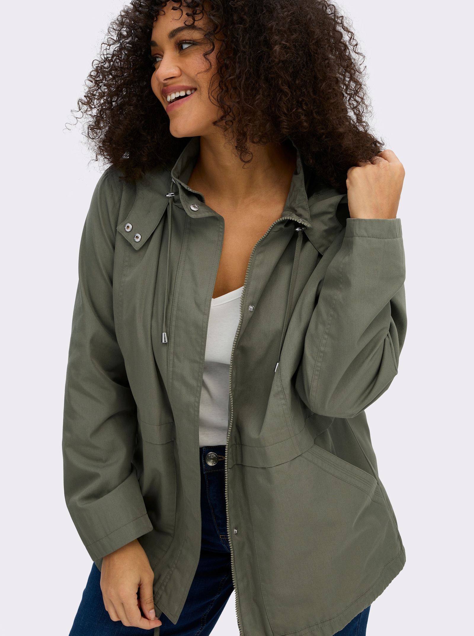 Kapuzenjacke mit Stehkragen - khaki