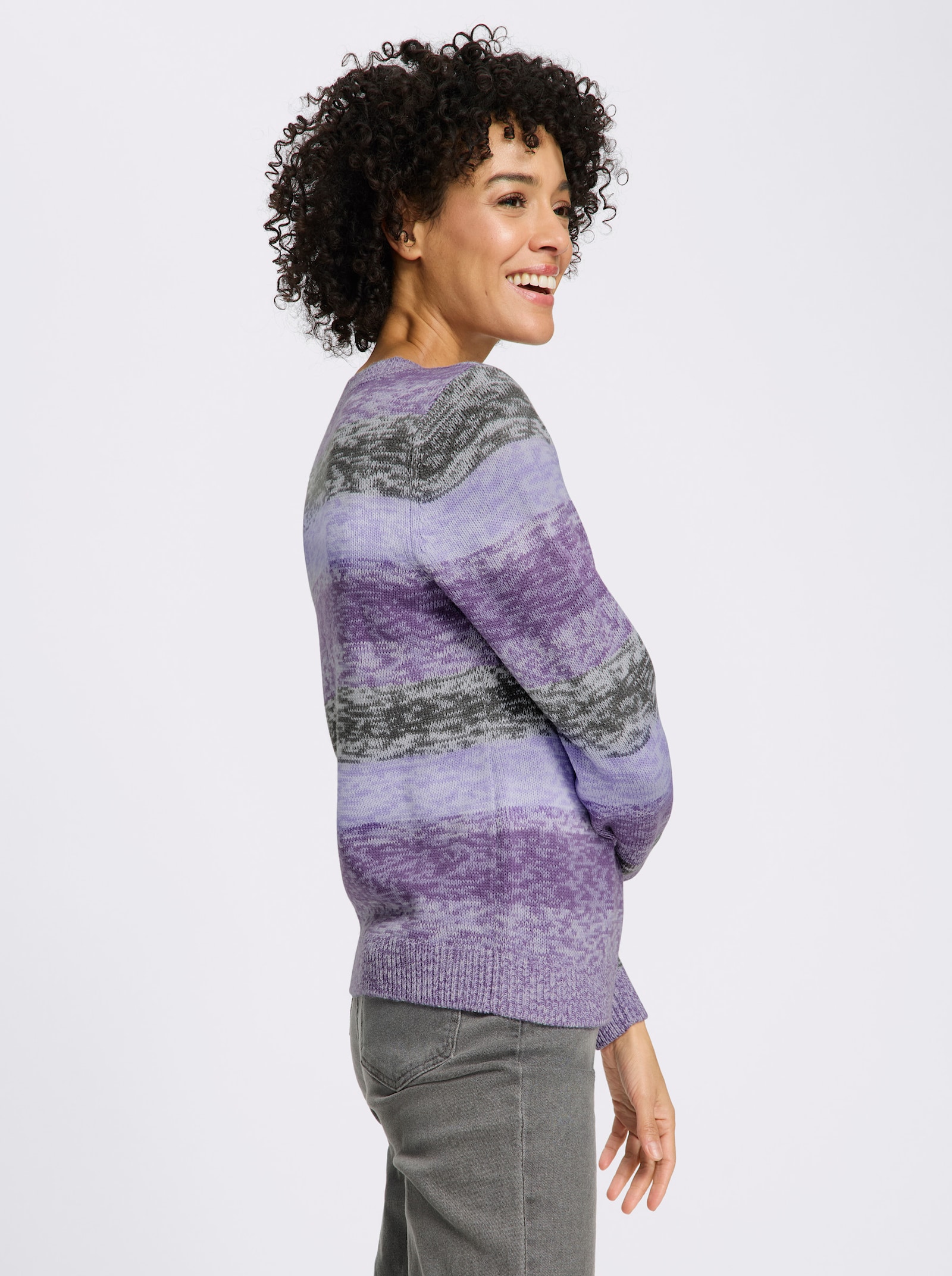 Rundhalspullover im Ringel-Dessin - lila-lavendel-gemustert