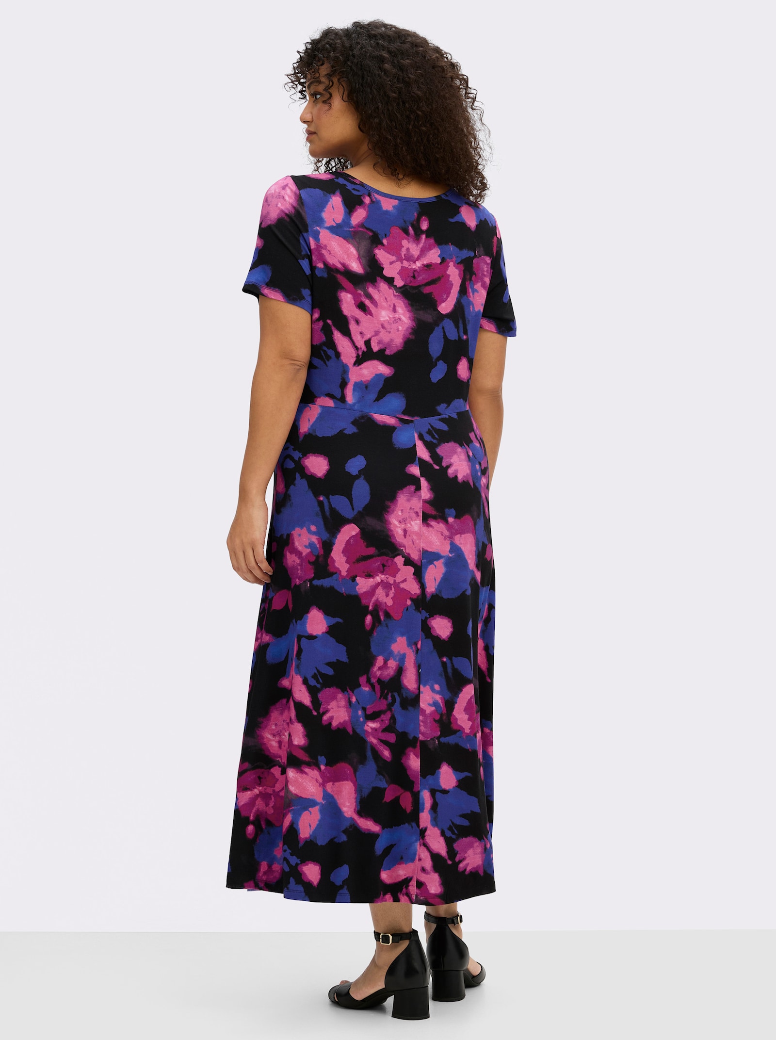 sheego by Joe Browns Jerseykleid mit leuchtendem Blumenmuster - schwarz-pink-gemustert