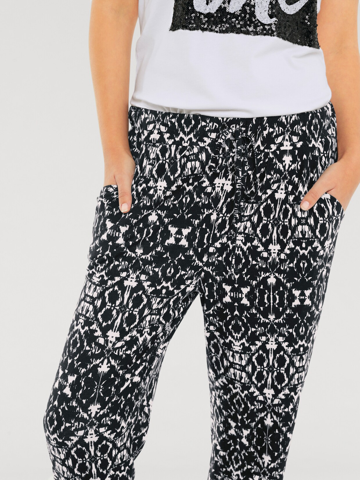 heine Druck-Hose - schwarz