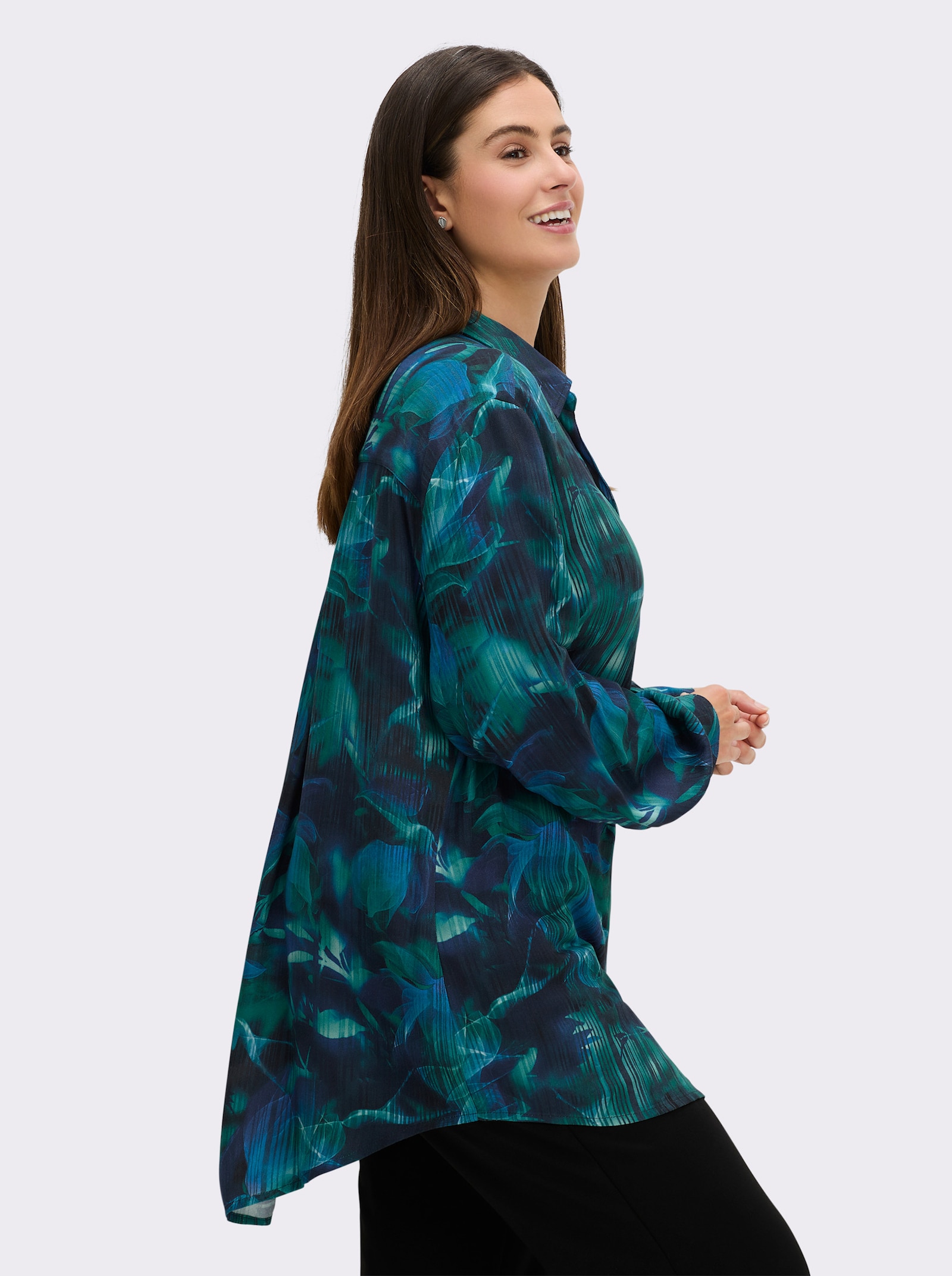 sheego Longbluse mit Blumenprint und Streifen - tiefblau-bedruckt