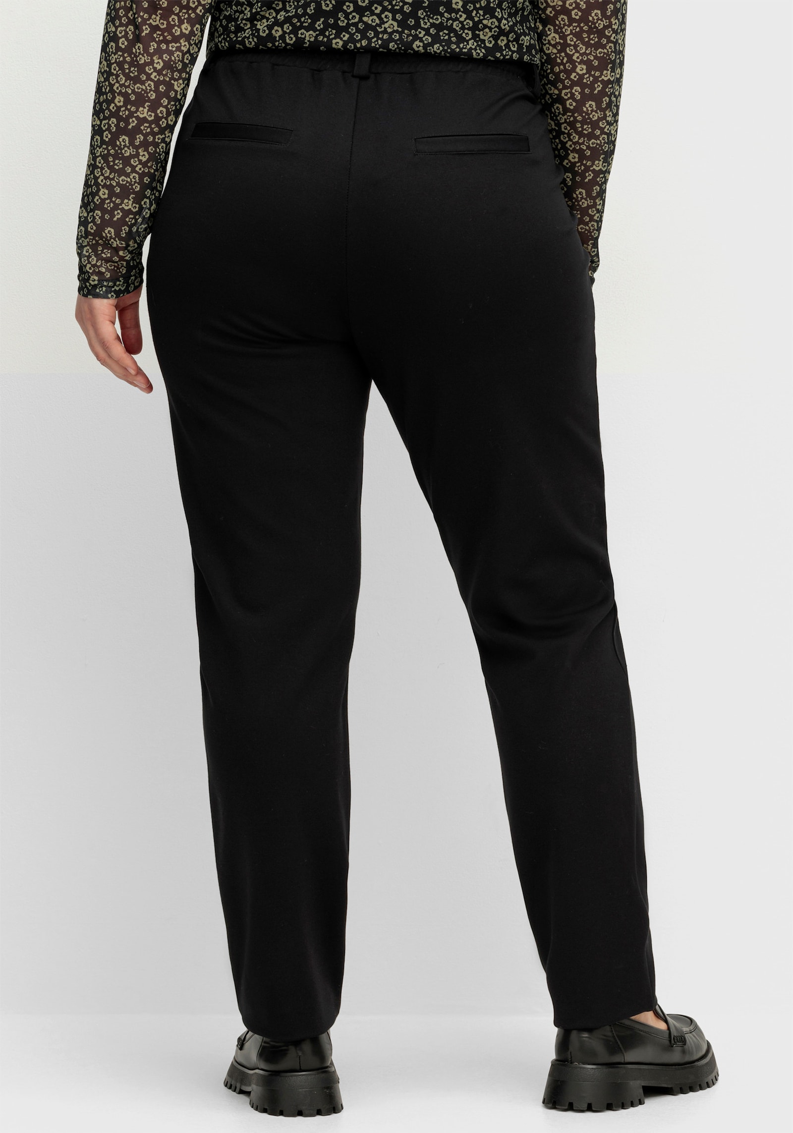 sheego Jogg Pants im Cargo-Stil - schwarz