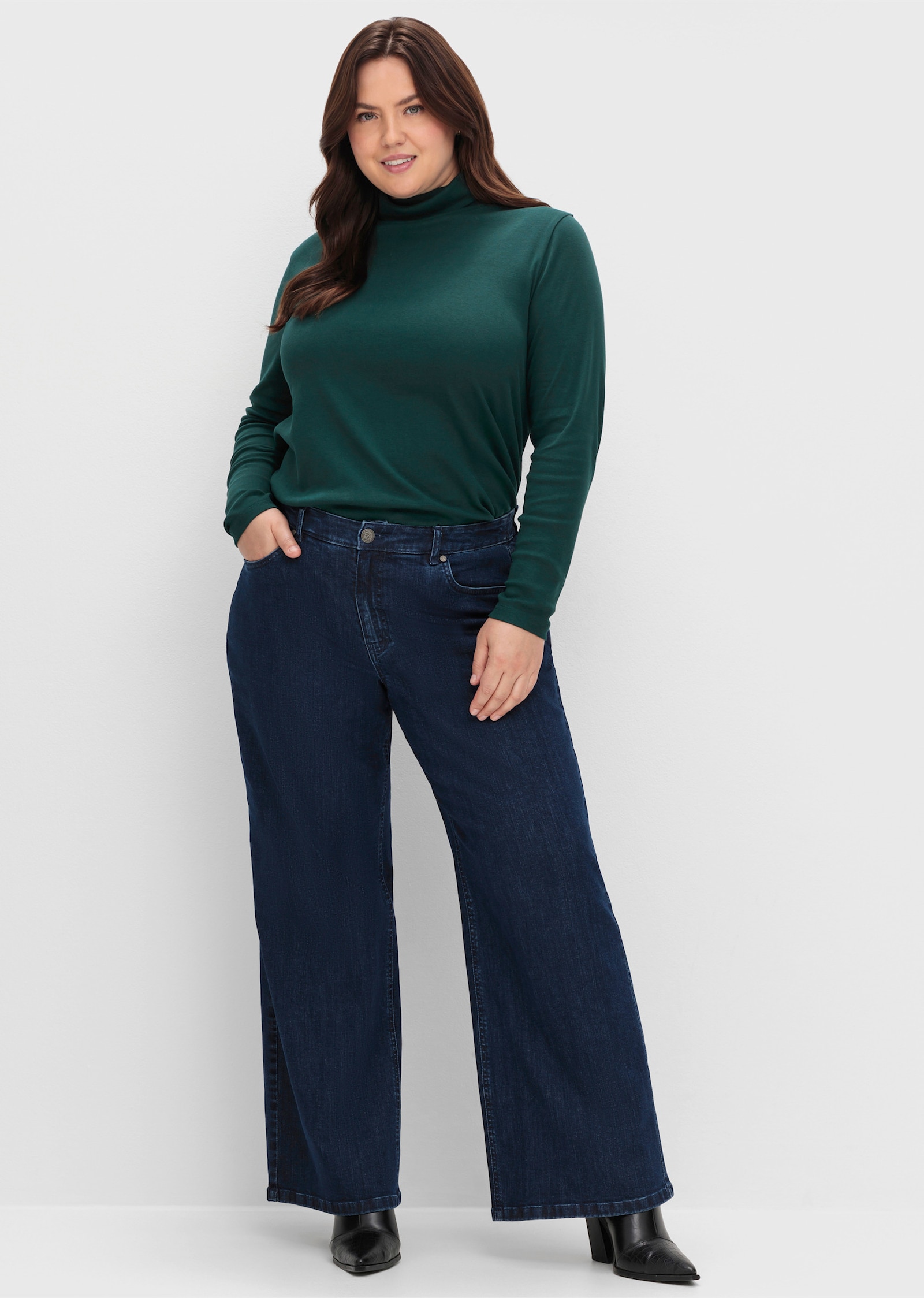 sheego High-waist-Jeans mit durchgehend weitem Bein - dark blue denim