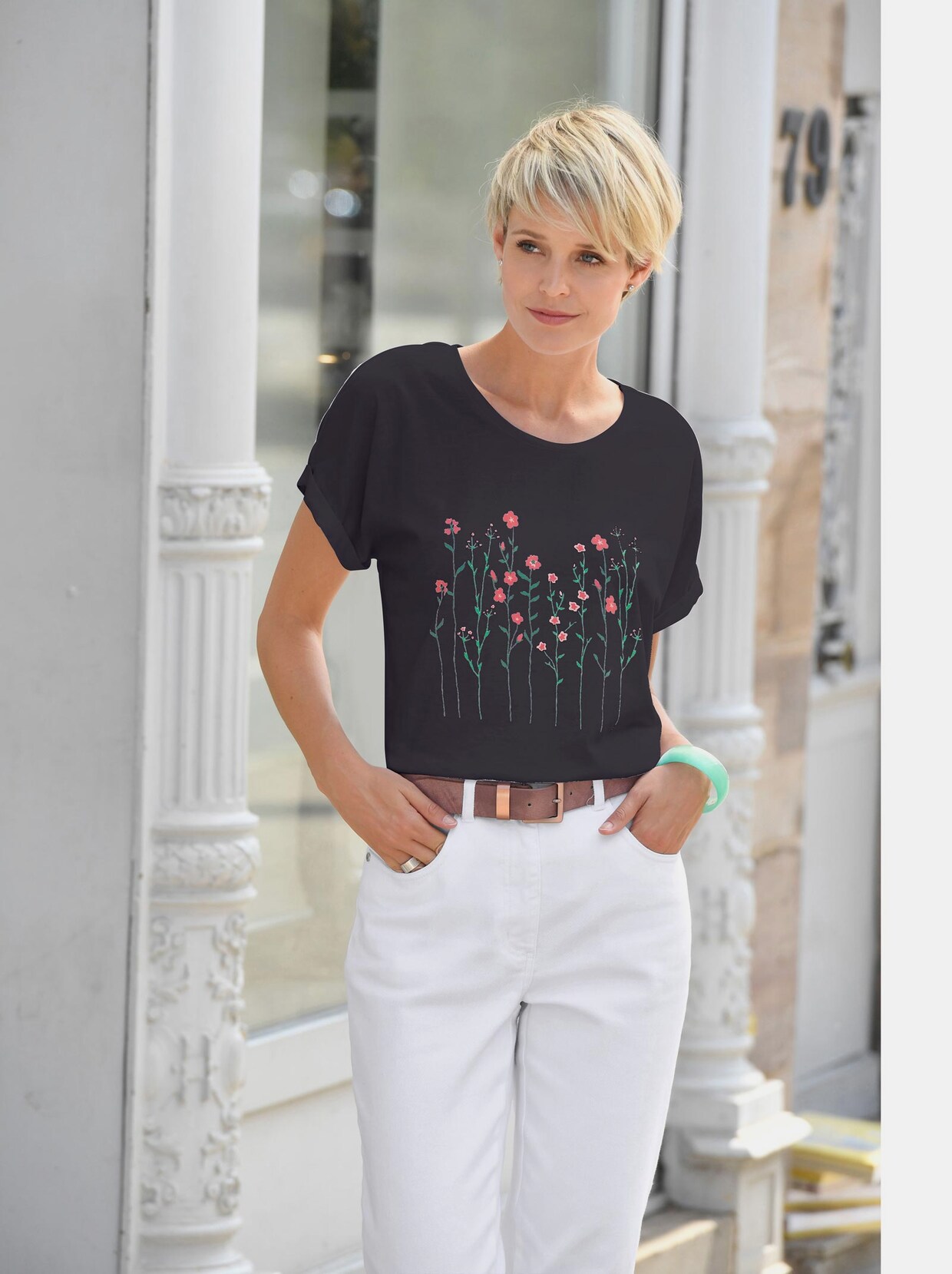Rundhalsshirt - schwarz-bedruckt