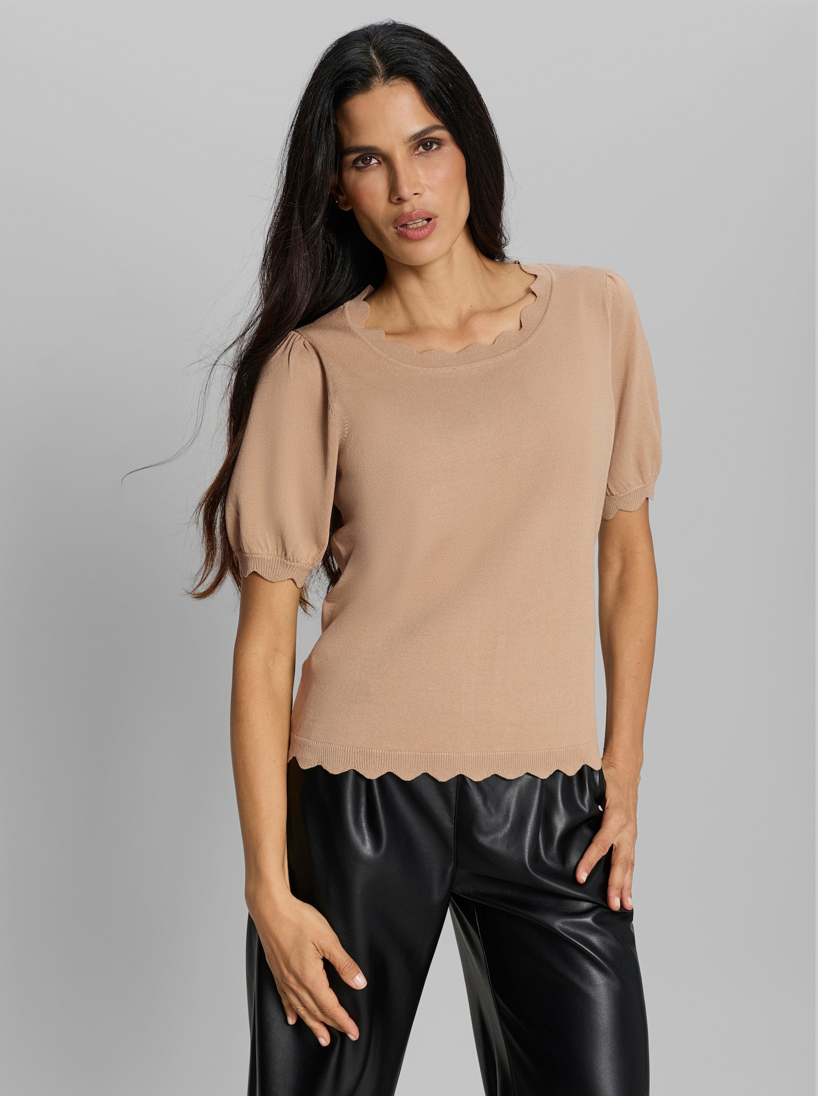 heine Feinstrickpullover mit modischen Puffärmeln - beige
