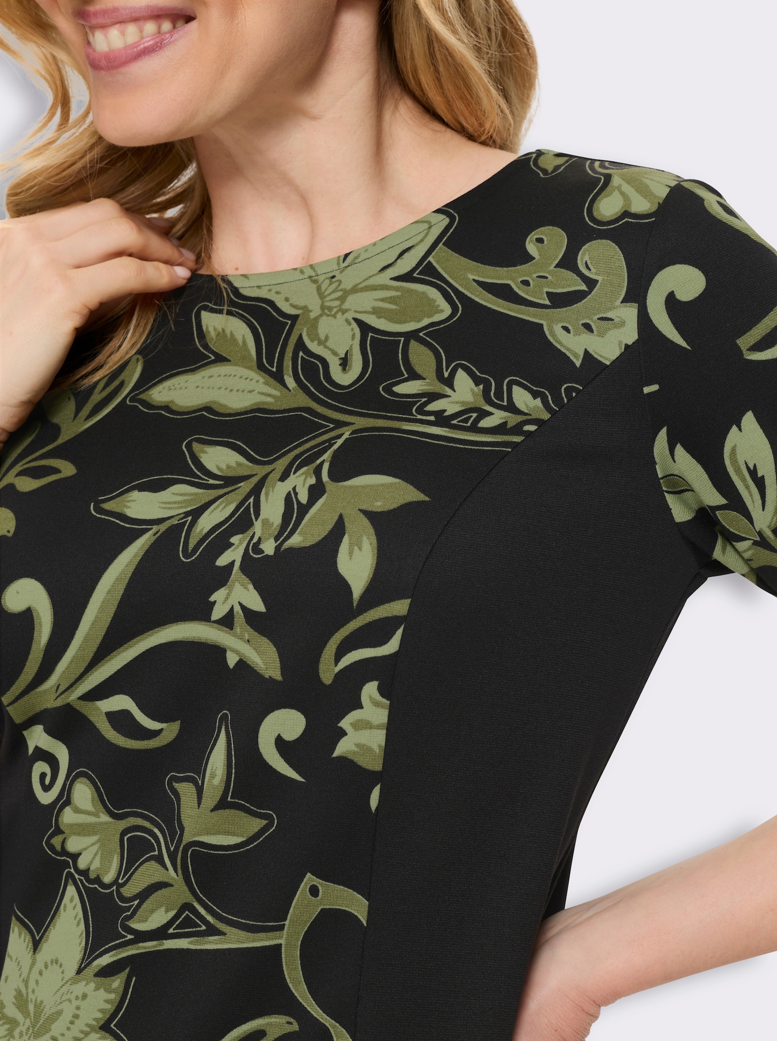 Druckkleid im Paisley-Dessin - schwarz-oliv-bedruckt