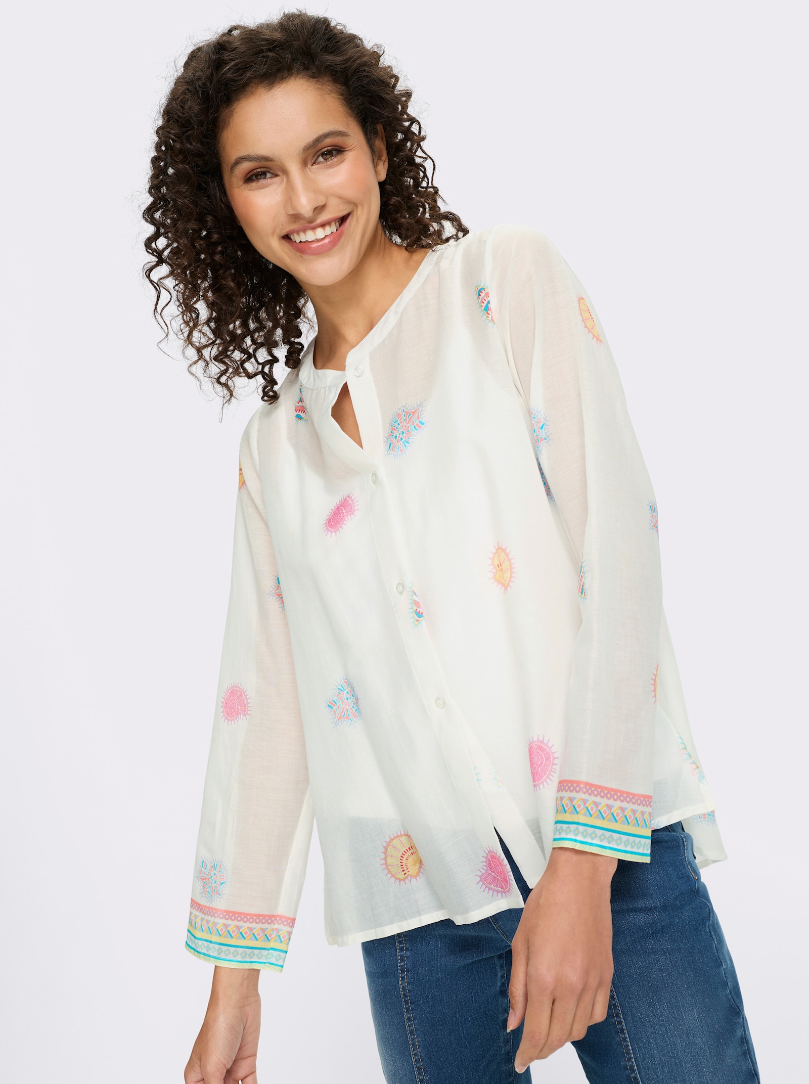 heine Baumwollbluse mit Seitenschlitzen - weiß-flamingo-bedruckt