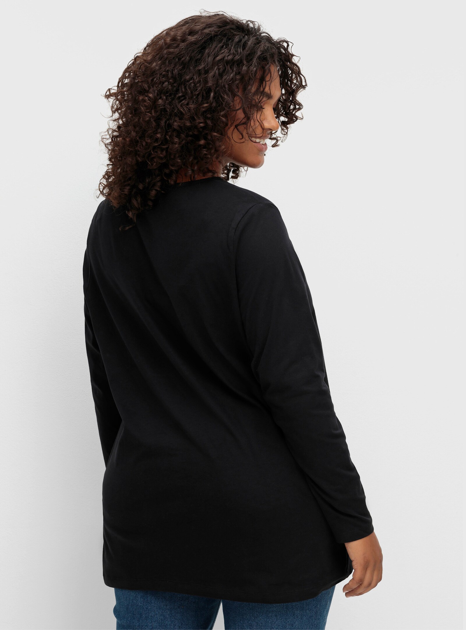 Longshirt mit aufgesetzten Taschen - schwarz