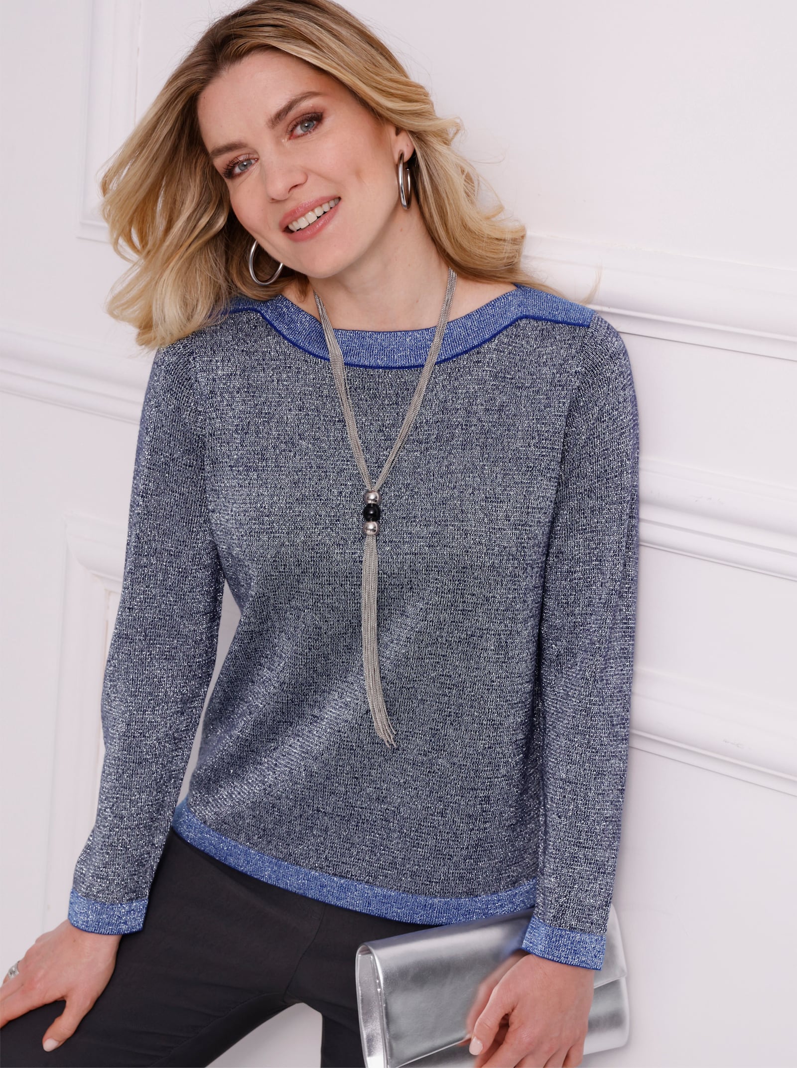 Langarm-Pullover mit glänzenden Garnen - marine-royalblau