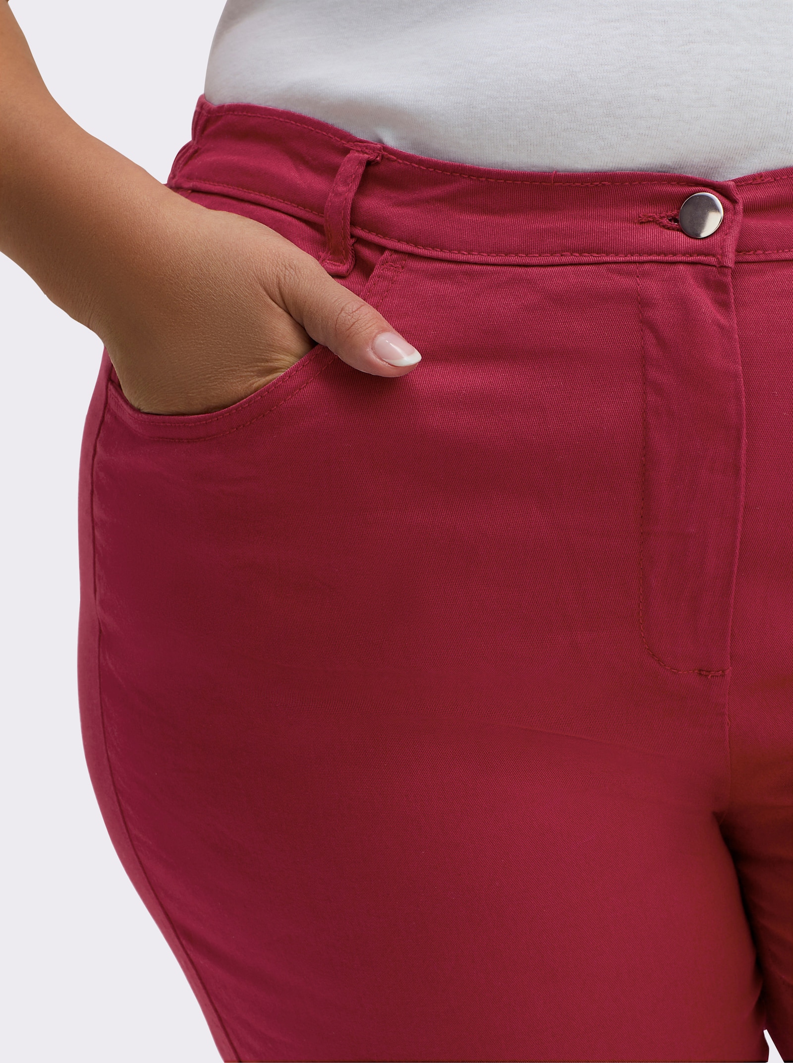 Jeans mit Stretch-Anteil - weinrot