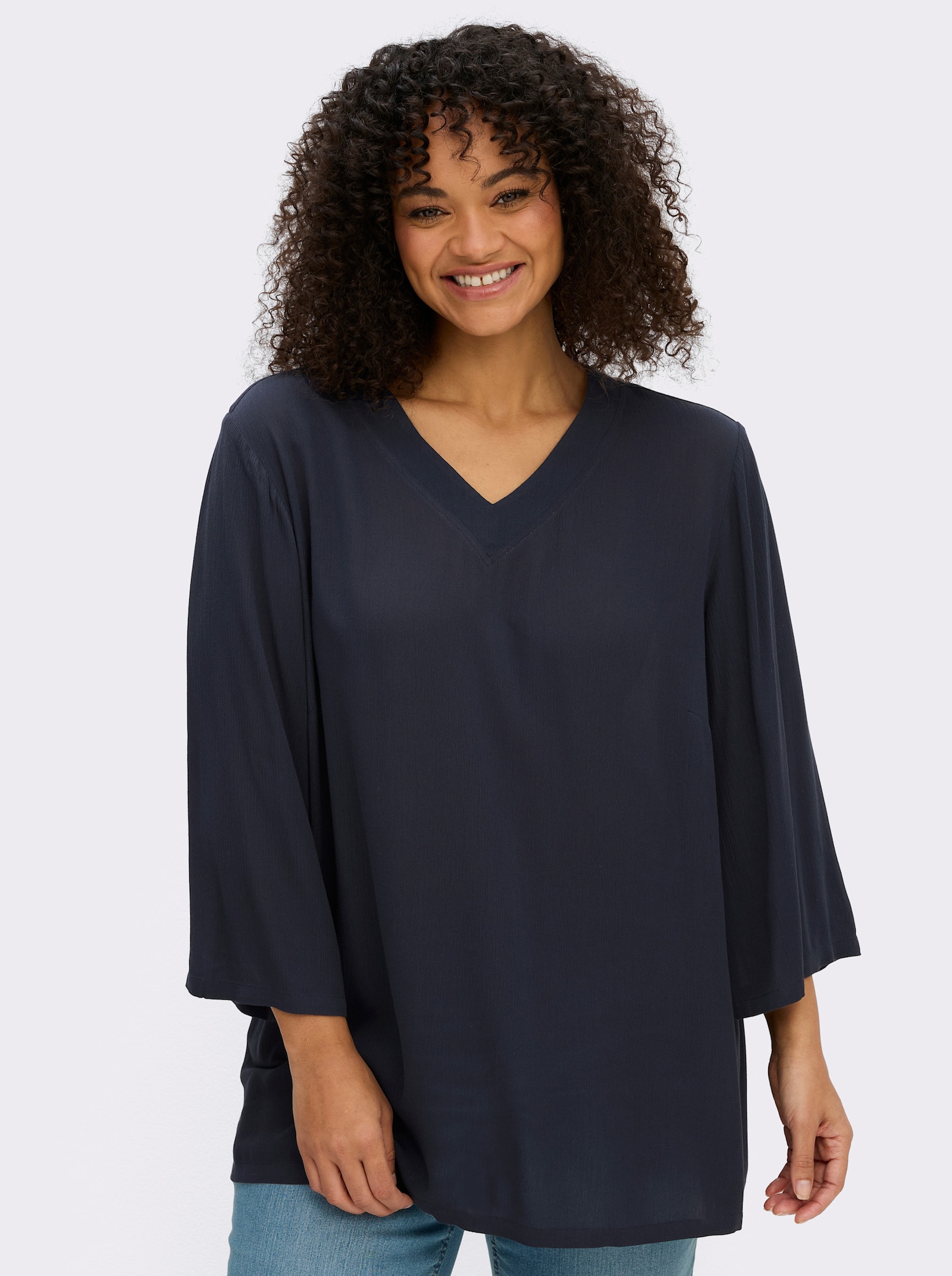 sheego Tunika in leichter Crinkle-Struktur - tiefblau