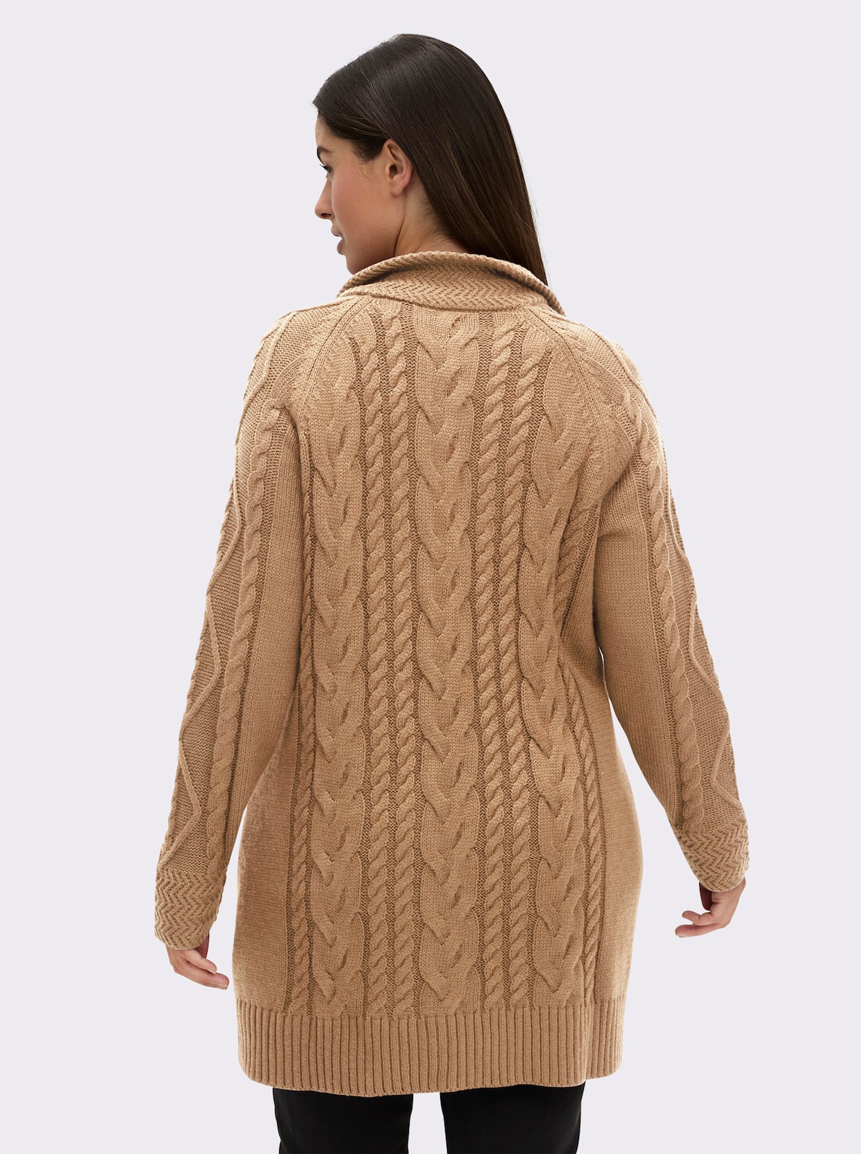 Longstrickjacke mit Einstrickmuster - camel