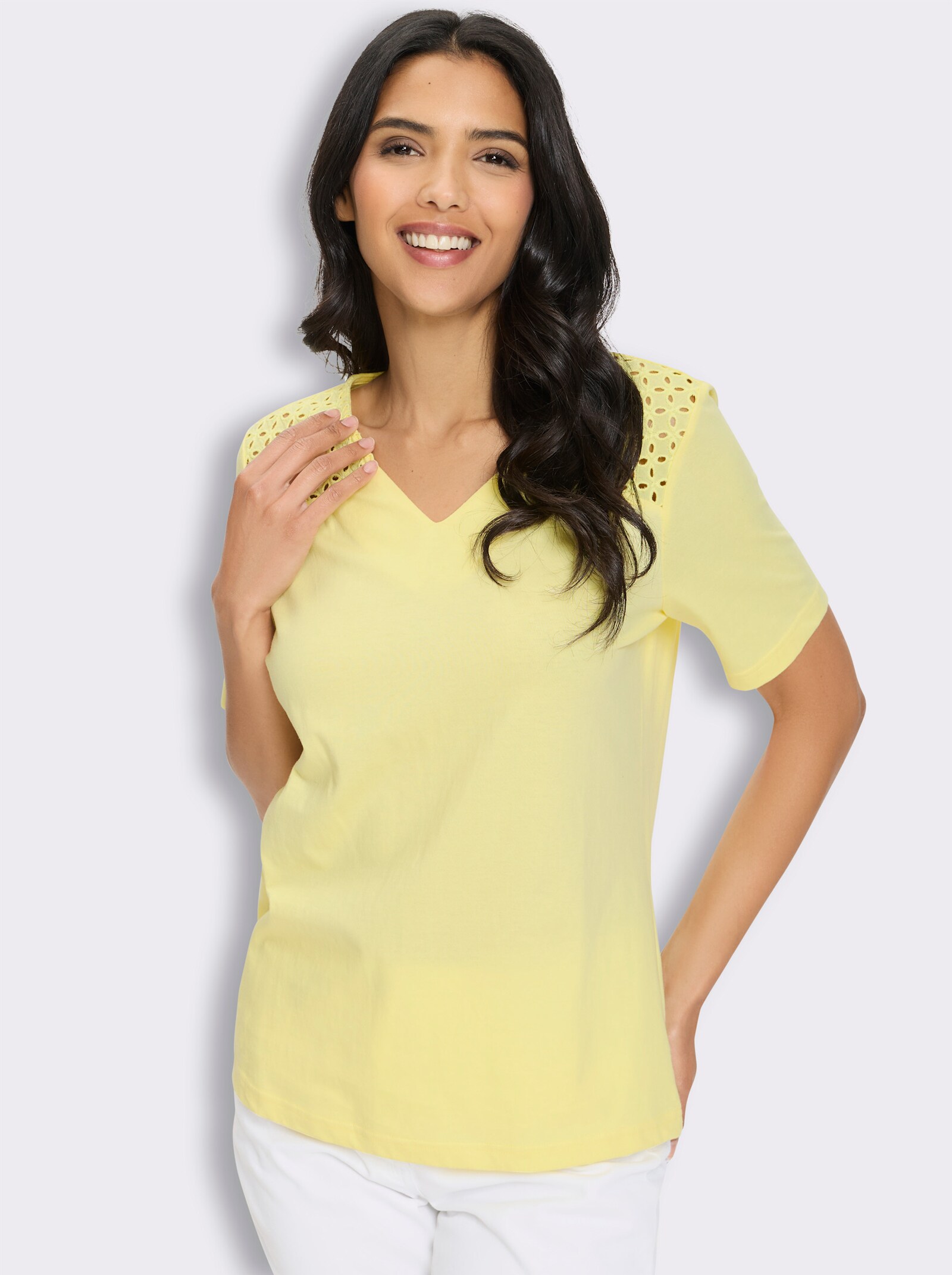 Kurzarmshirt mit Spitzendetails - zitrone