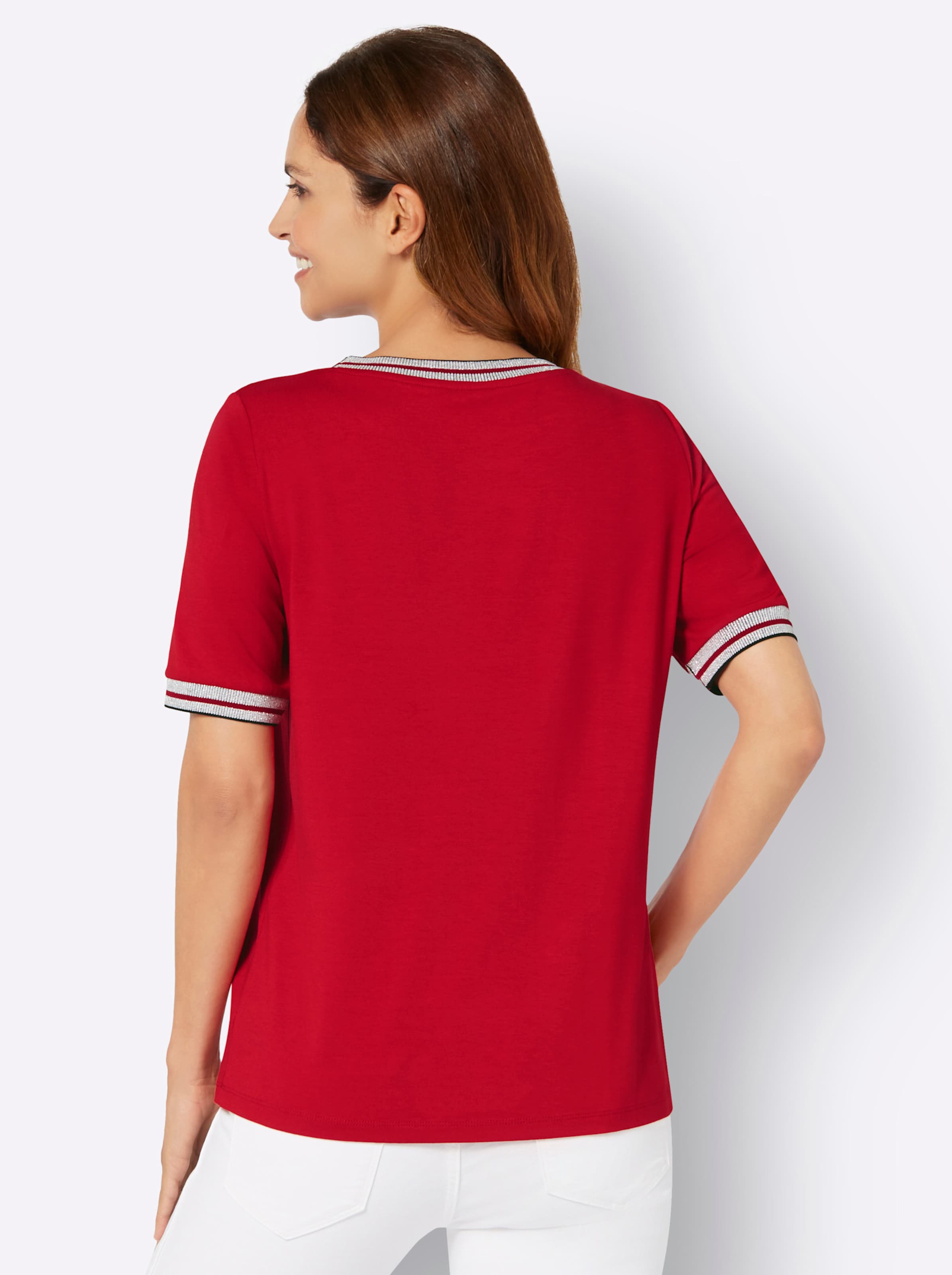 Pailletten günstig Kaufen-Shirt in rot-schwarz von heine. Shirt in rot-schwarz von heine <![CDATA[Das Shirt aus geschmeidig-weichem Viskose-Stretch zieht durch den platzierten Druck mit Pailletten und Metallsteinchen alle Blicke auf sich. Mehrfarbige Bänder im Streifendessin mit 