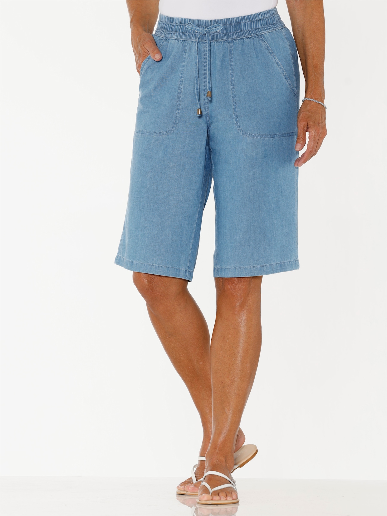 Jeansbermudas mit gesmoktem Dehnbund - blue-bleached