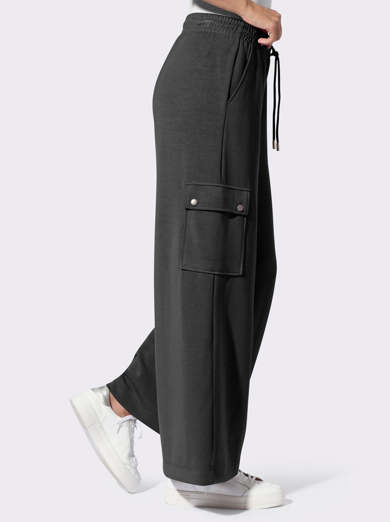 heine Jerseyhose mit Cargo-Taschen - schwarz