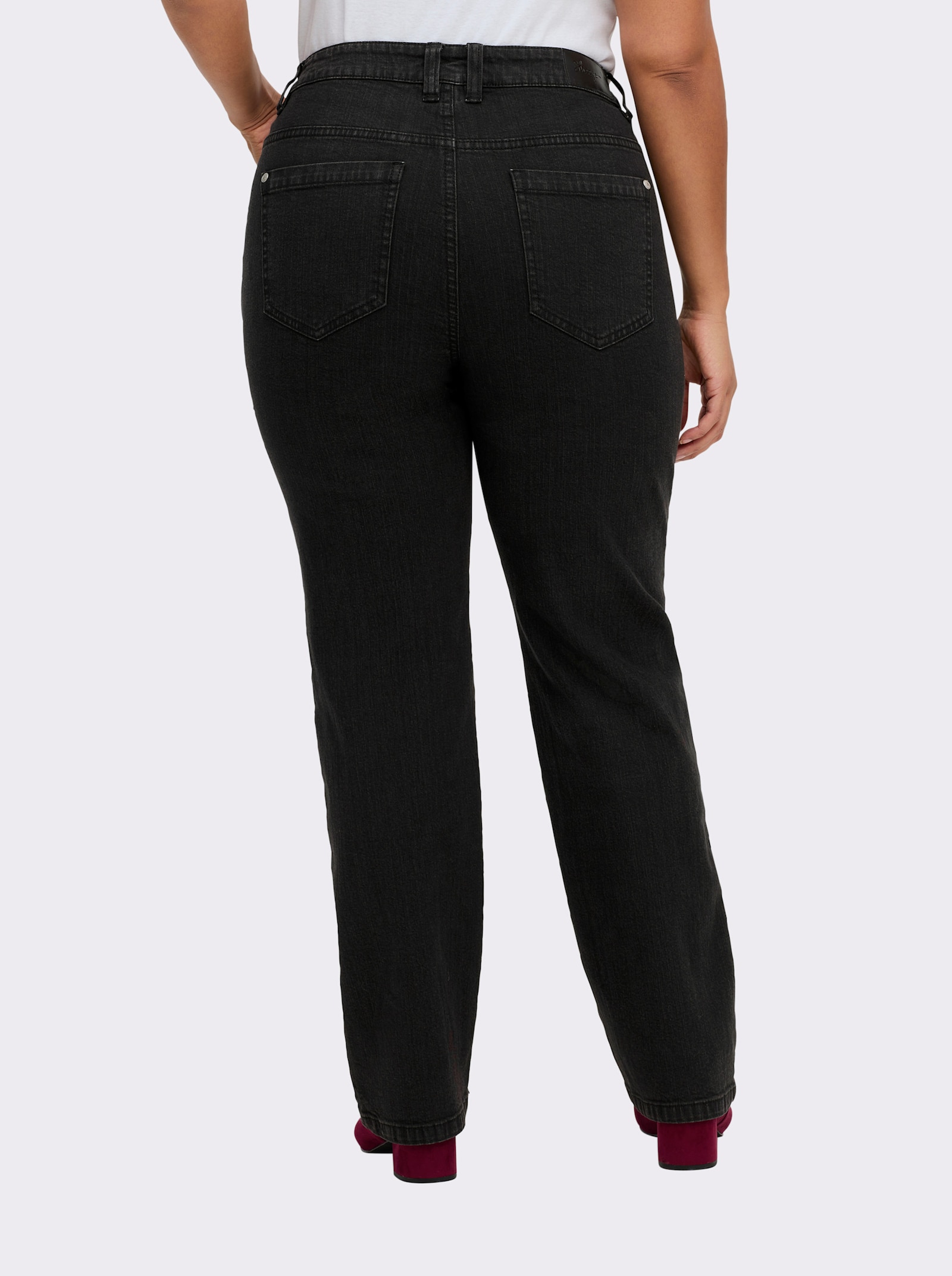 sheego Gerade Jeans mit Blüten-Stickerei seitlich - black denim