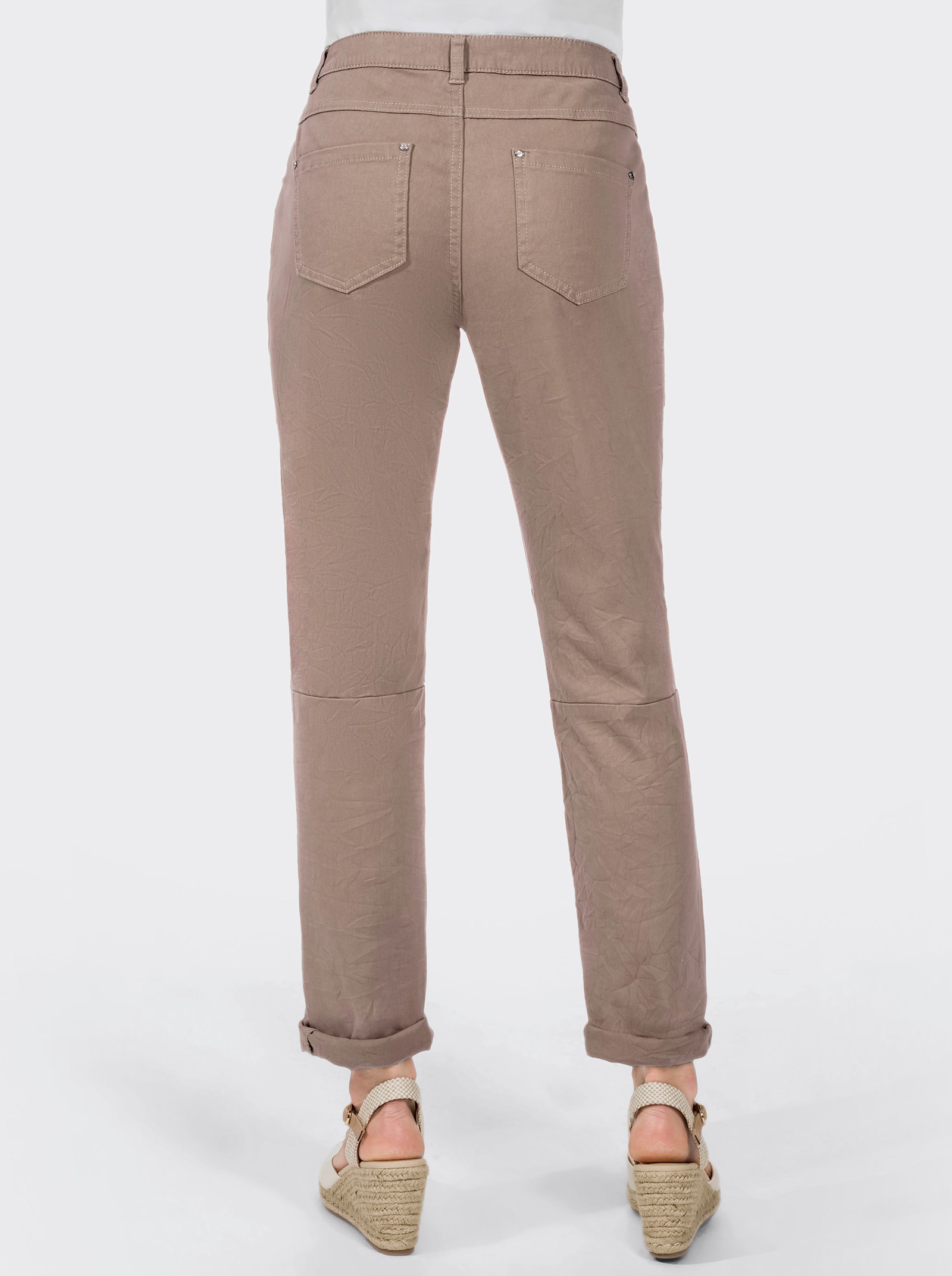 Jeans mit Knopfleiste statt Reißverschluss - taupe