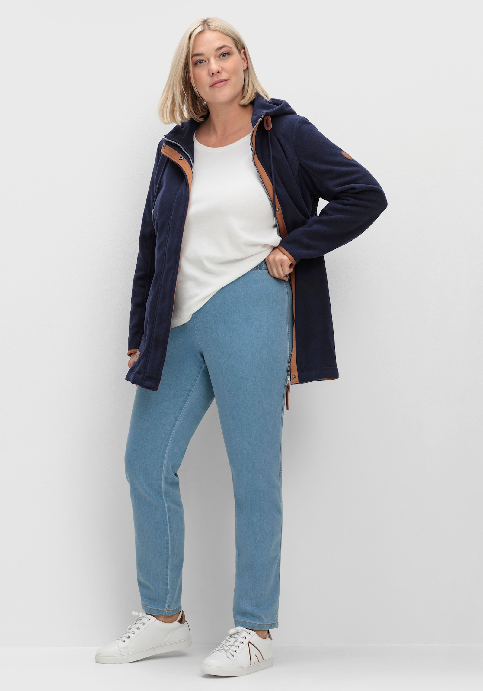 Schlupfjeans schmal geschnitten - blue-bleached