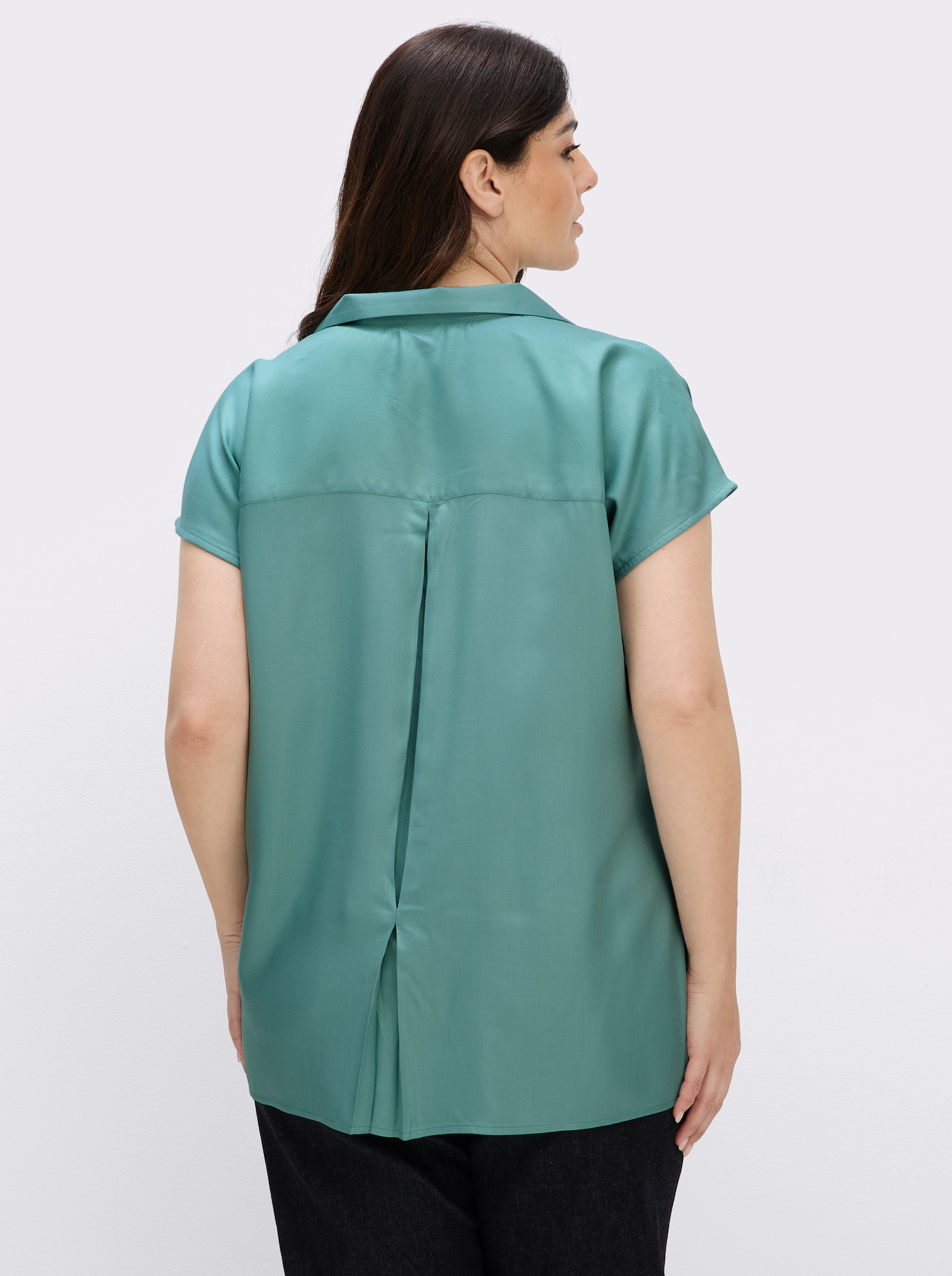 Longbluse in Oversize-Form, 100% Viskose - salbei