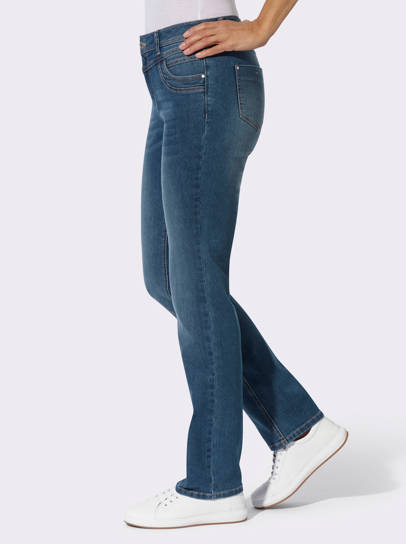 Gerade Jeans mit dezenter Waschung - blue-stone-washed